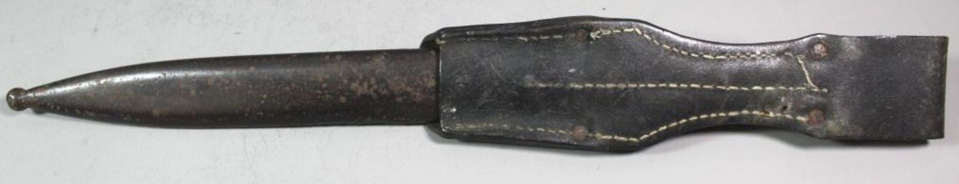 Bajonett mit Scheide, 2. WK, Altersspuren, L-42cm. - Image 2 of 6