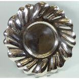 runder gewellter Silberteller -900- , D.-27 cm, 422 gr.