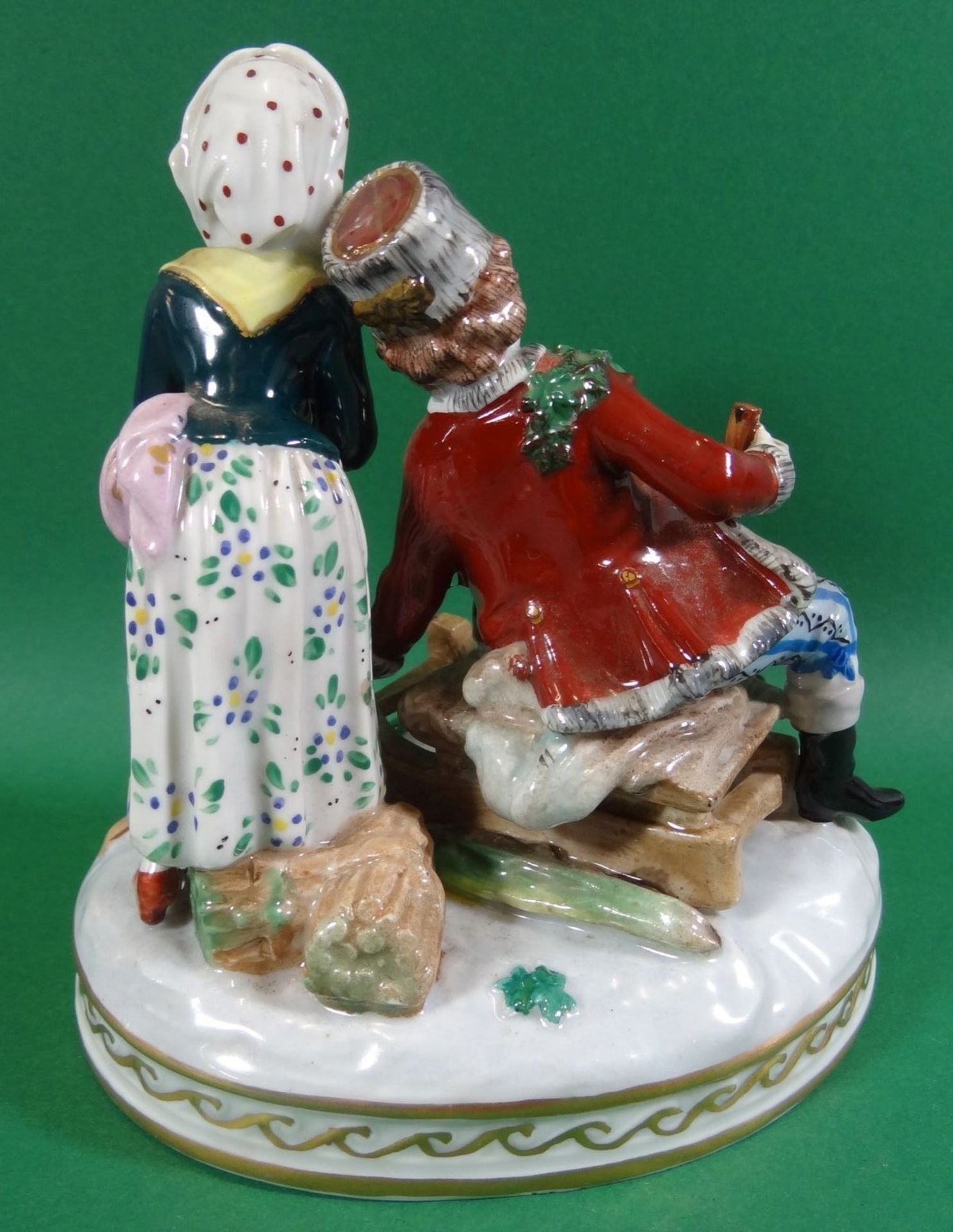 Junges Paar mit Schlitten "Dresden-Potschappel" bemalt, H-13 cm, B-12 cm - Bild 5 aus 8