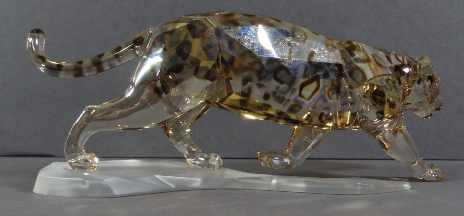 "Swarovski" Leopard.L- 17cm,H-6,0cm - Image 5 of 9