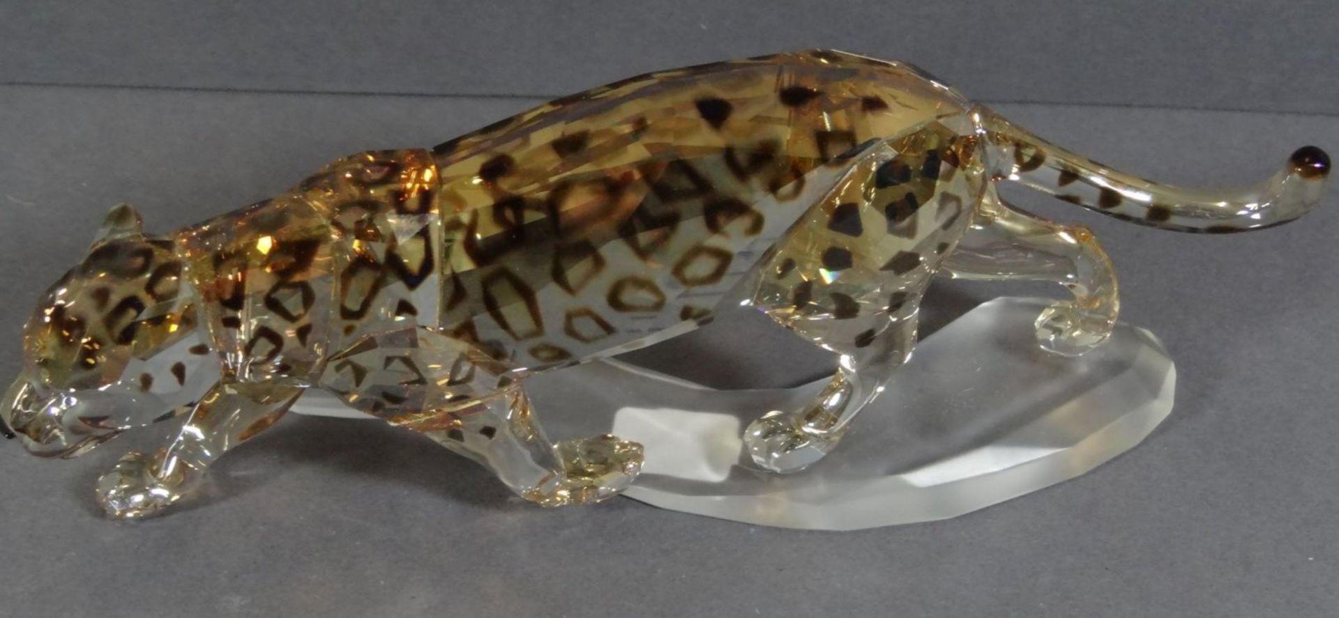 "Swarovski" Leopard.L- 17cm,H-6,0cm - Image 2 of 9