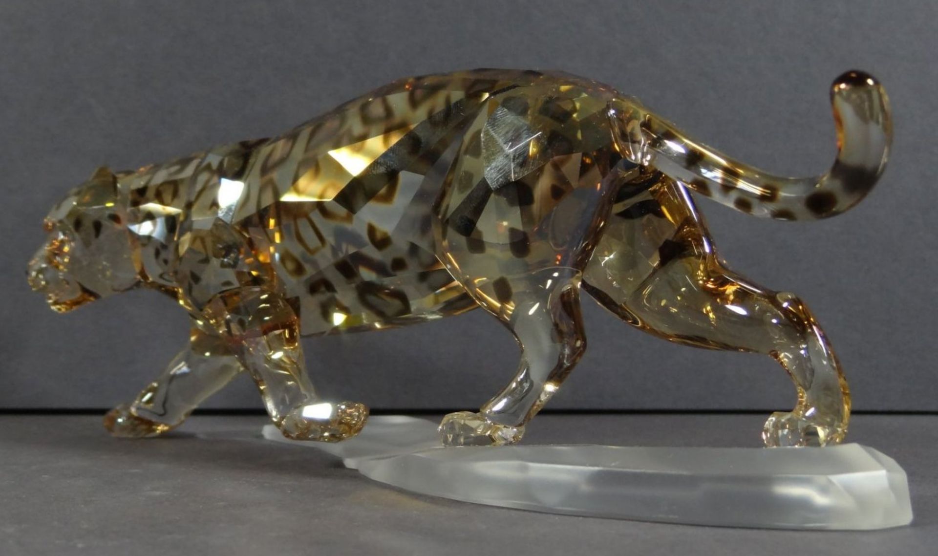 "Swarovski" Leopard.L- 17cm,H-6,0cm - Image 6 of 9