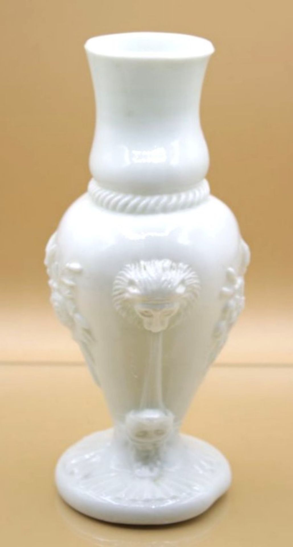 Vase um 1910/20, opalines Glas reliefiert, H-20,5cm. - Image 2 of 4