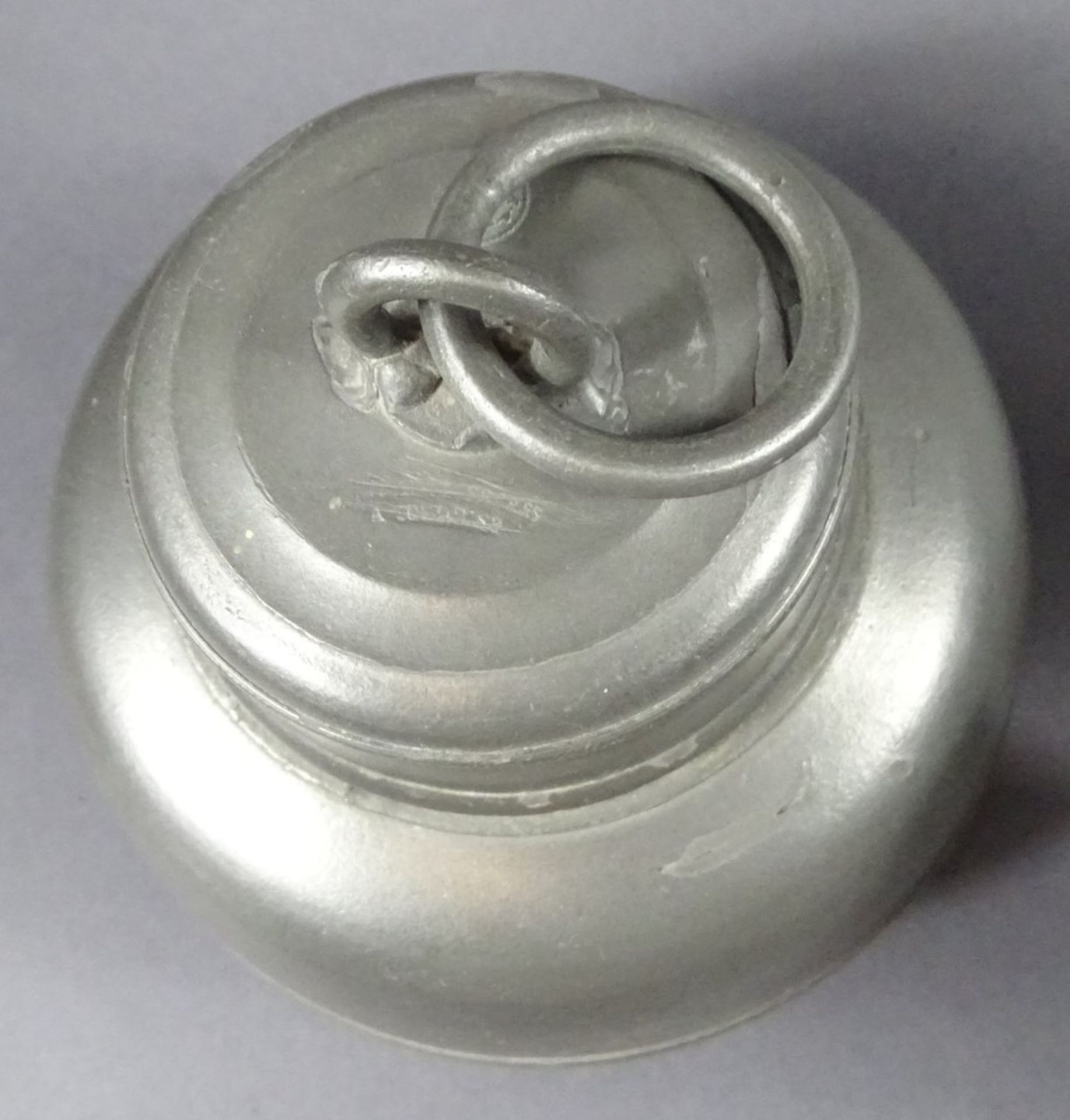Alte Zinn Schraubflasche,unl.Hersteller auf Deckel,H-12cm,Alters-u. Gebrauchsspuren - Bild 2 aus 5