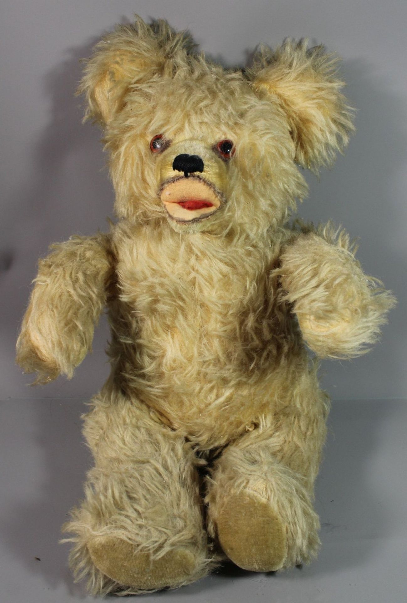 Teddy, älter, 1x Ohr beschädigt, ca. H-48cm.