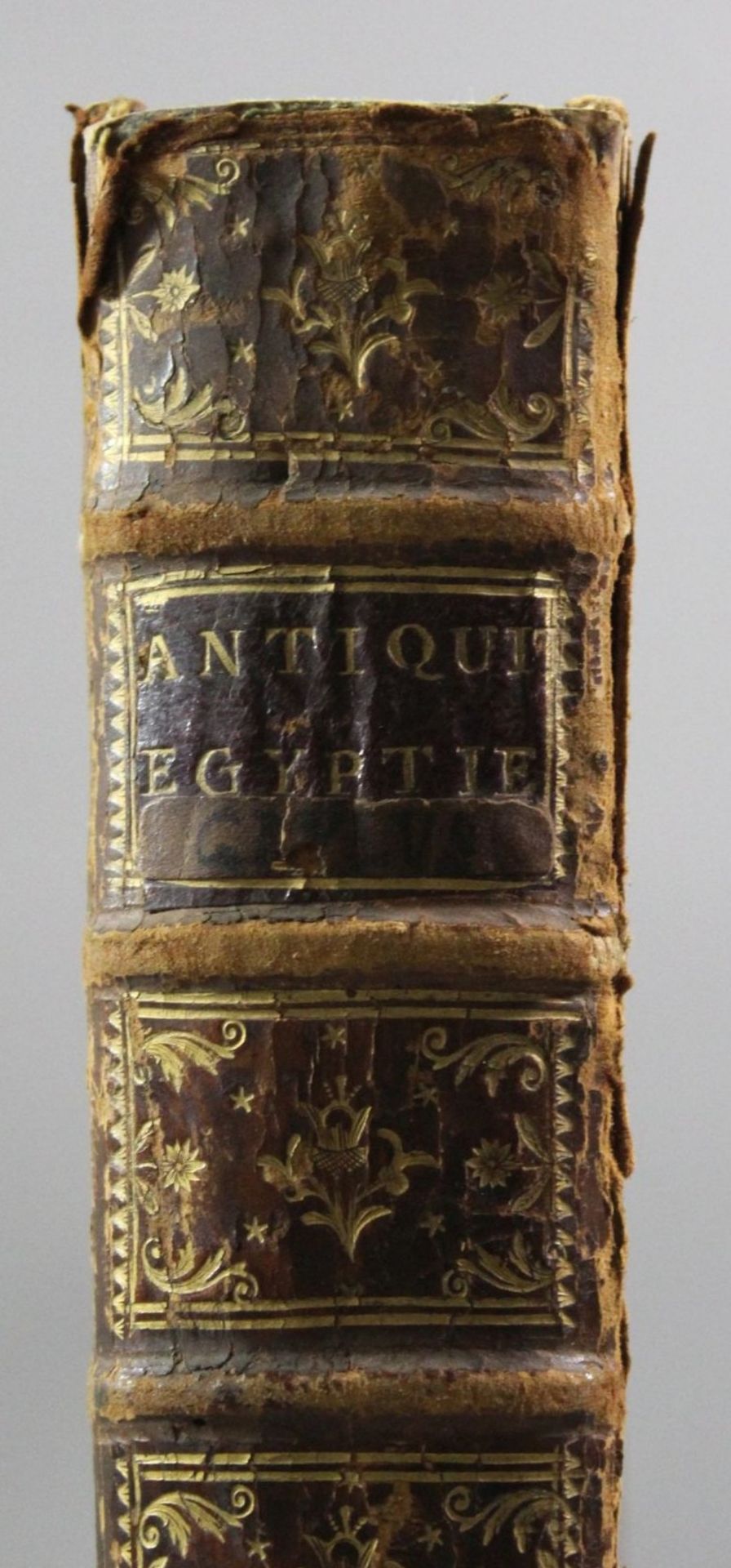 Caylus, A.-C.-Ph. de Turbière- Recueil d'antiquités egyptiennes, etrusques, grèques et romaines, - Image 5 of 6