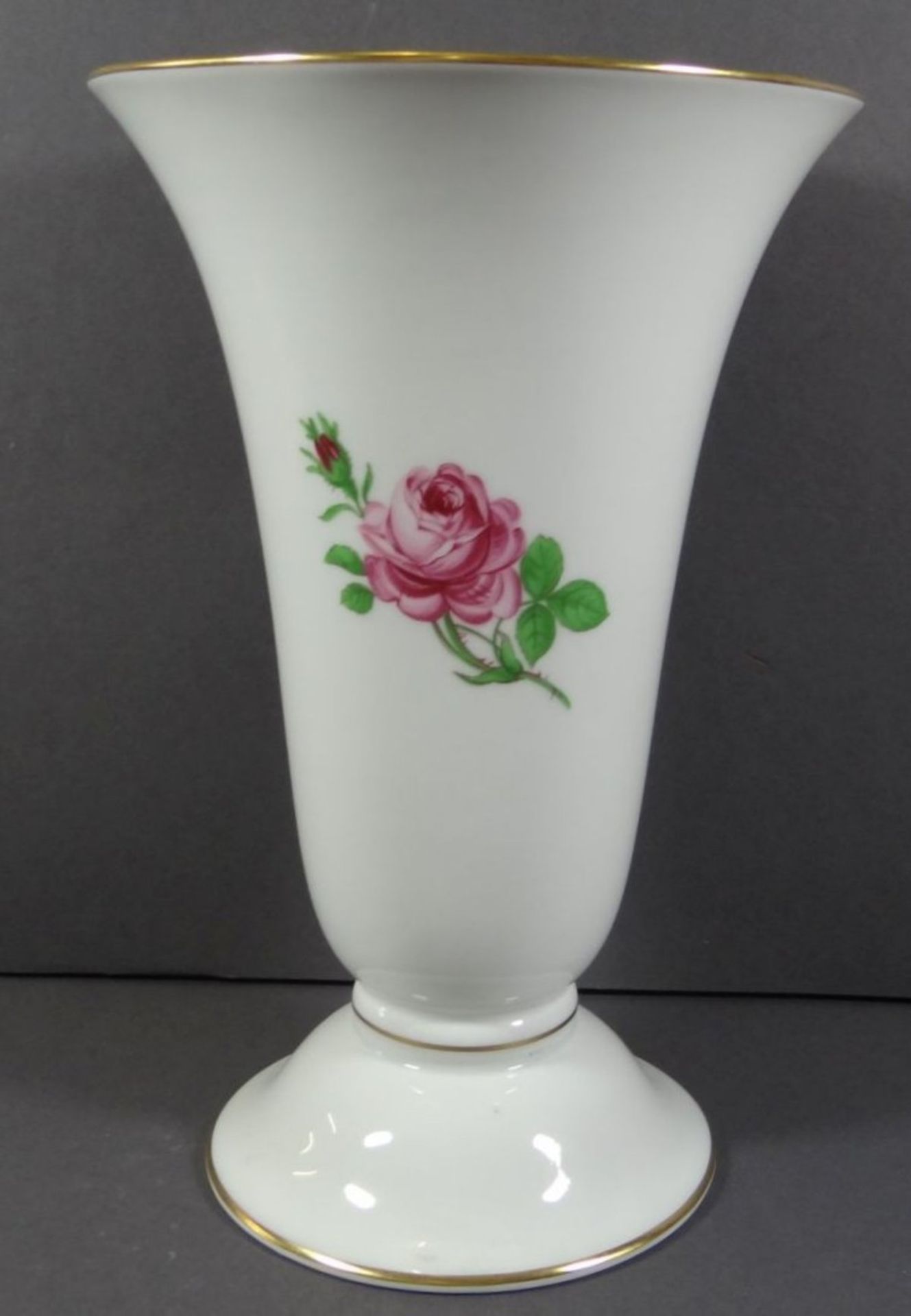 gr. Vase mit Stand "Fürstenberg" rote Rose, H-24 cm - Image 3 of 6