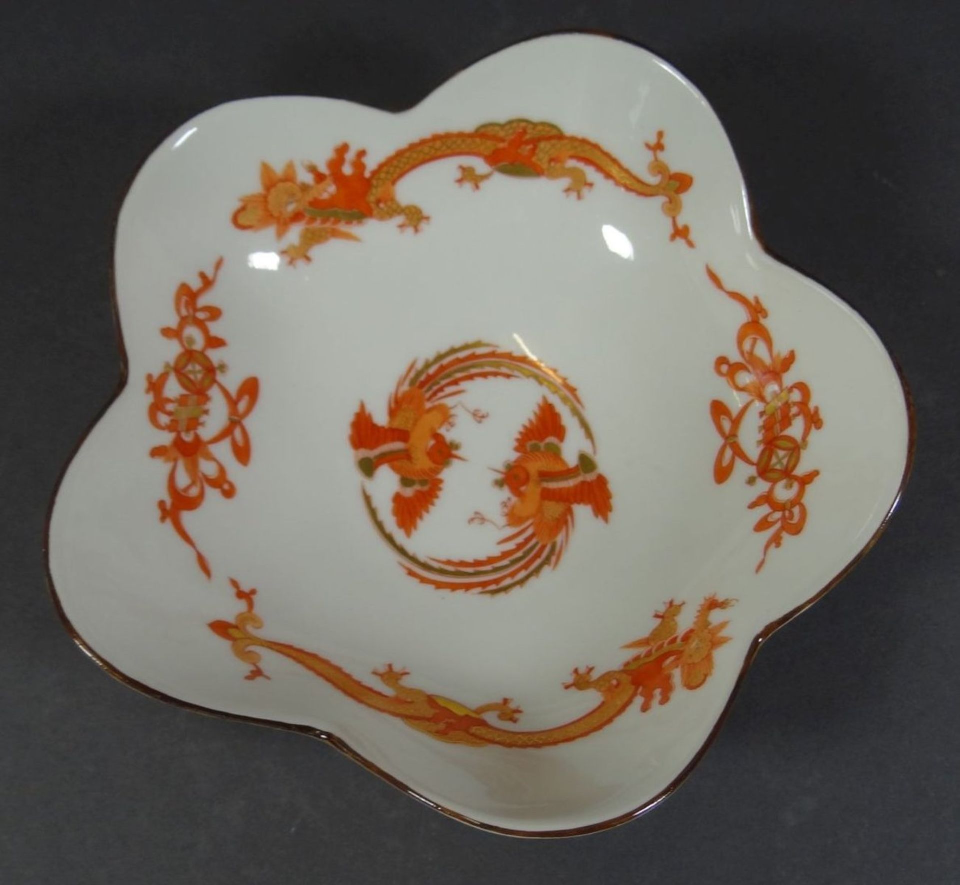 Becher mit U.T. "Meissen" roter Drache, Schwerter mit Punkt, 1.Wahl - Image 4 of 8