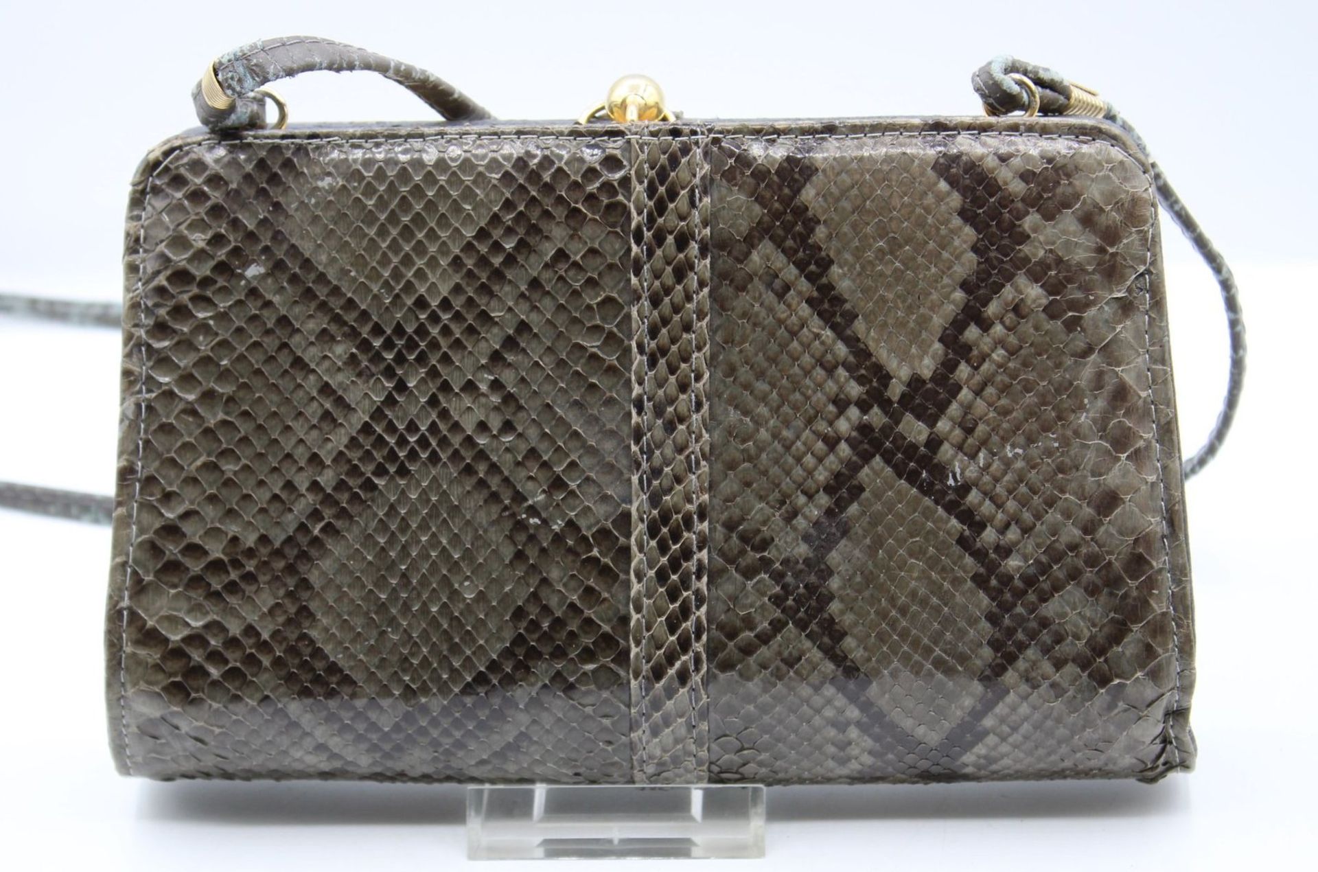 Damenhandtasche, Schlangenleder, Tragespuren, wohl 50/60er Jahre, 14 x 21cm. - Image 2 of 5