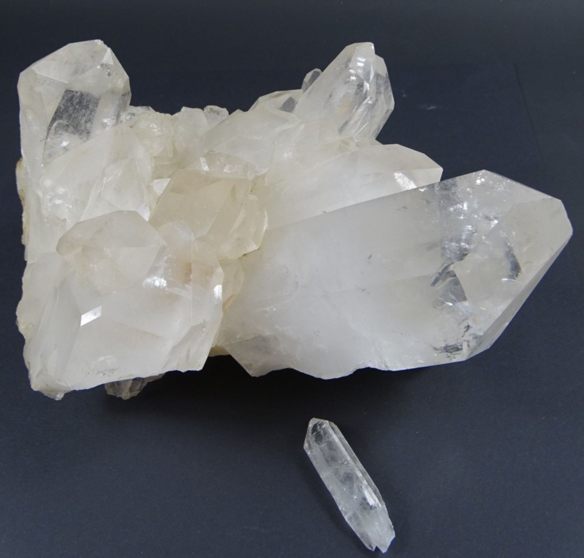 Bergkristall-Druse, Schweiz, ca. 23x14x17 cm, ein Stück lose - Image 4 of 6