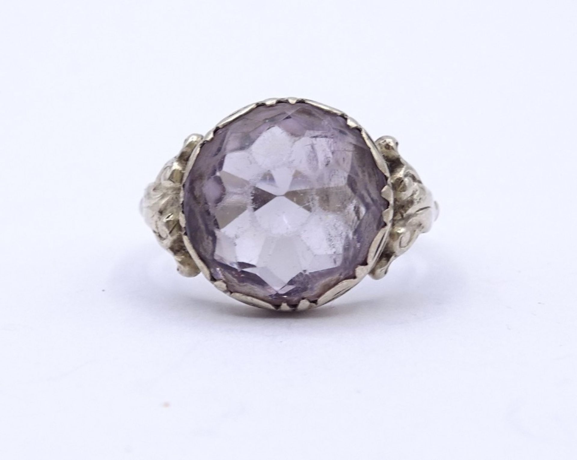 835er Silber Ring mit einen rund facc. Amethyst, 5,7 g., RG 54