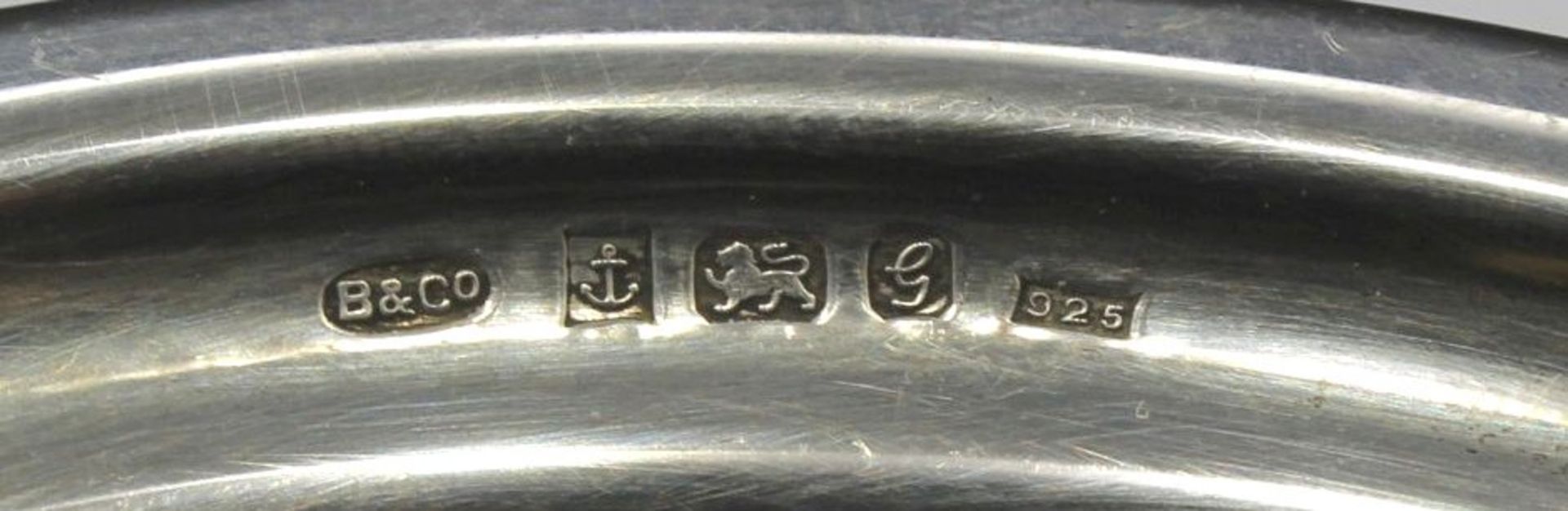 Falschenuntersetzer, 925er Silber, England, gefüllt, ca. 166gr., D-14cm. - Bild 2 aus 3