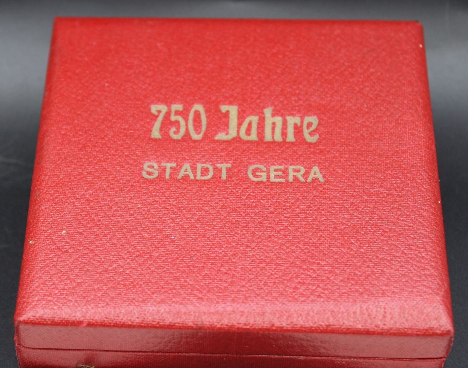 6x div. KPM-Plaketten und 1x Meissen "750 Jahre Stadt Gera" in Etui, Größte D-9,5cm. - Image 4 of 4