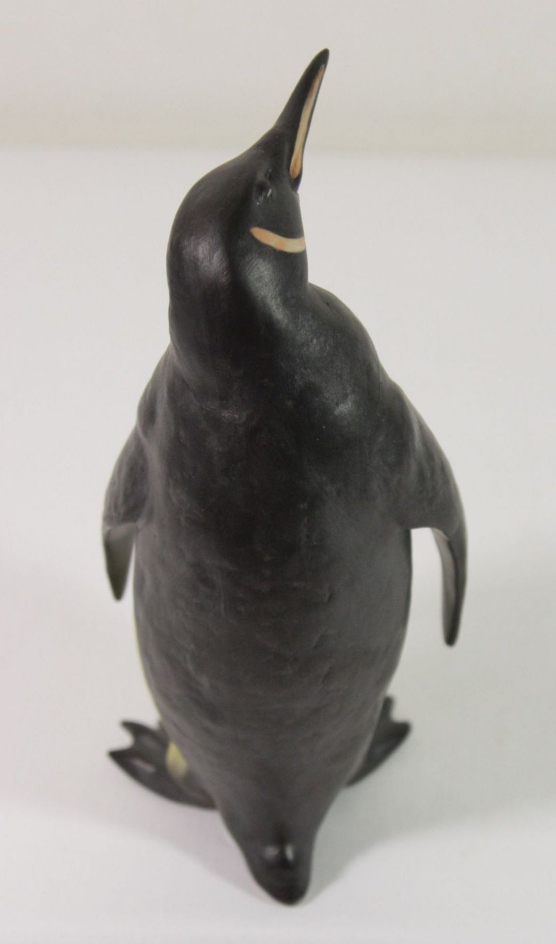 Figur, Pinguin, Gräfenthal, polychr. Bemalung, H-17,5cm. - Image 3 of 5