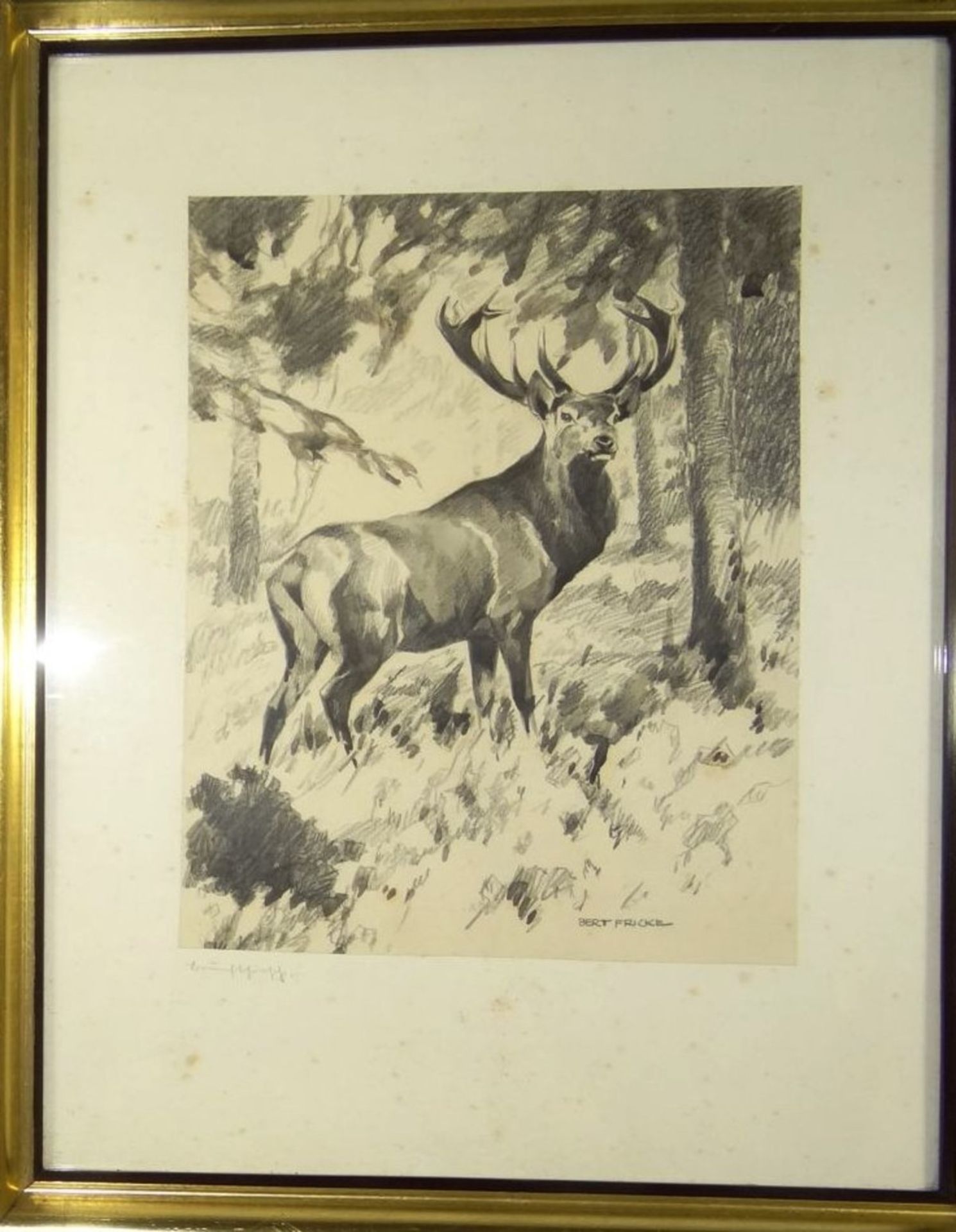 Bert FRICKE (XX) "Hirsch" weiss gehöhte Zeichnung, stockfleckig, ger/Glas, RG 39x31 cm - Bild 3 aus 5