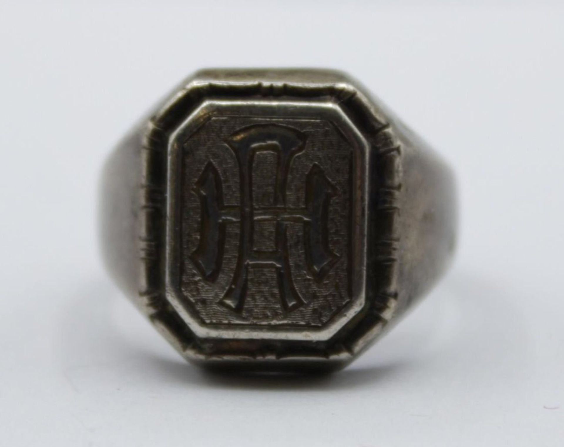 wohl patriotischer Silber-Ring, Monogramm "AH", 3. Reich ?, 835er Silber. - Image 3 of 4