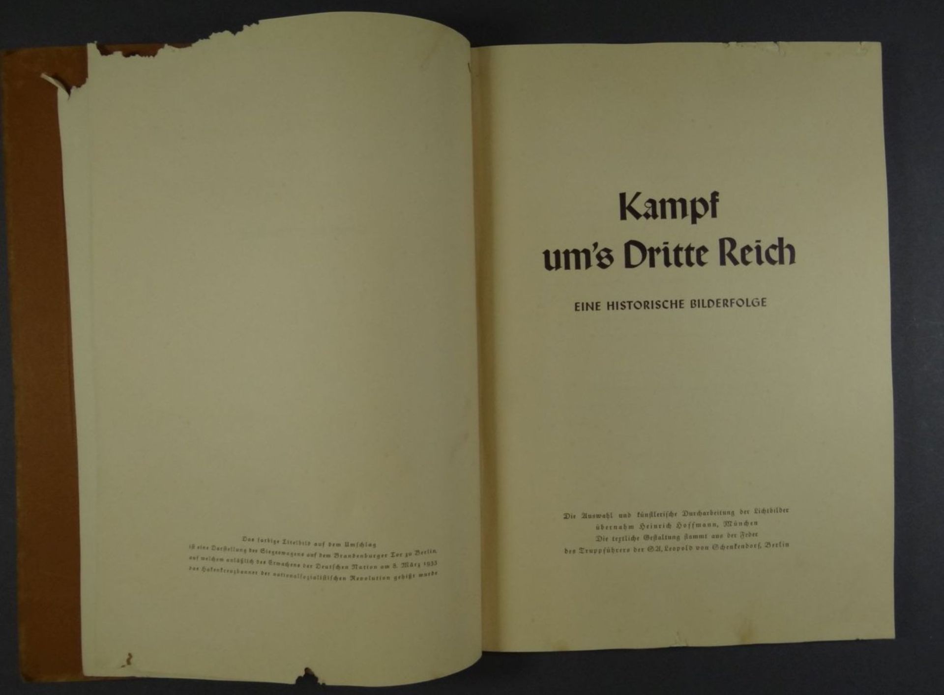 Sammelalbum "Kampf ums Dritte Reich", wohl komplett, Deckblatt beschädigt, fleckig - Image 3 of 10