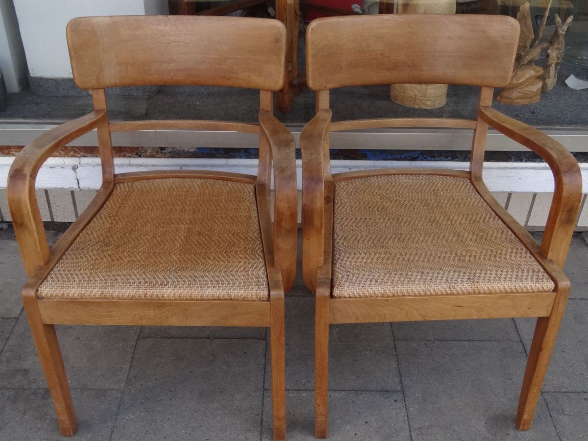Paar Art Deko Armlehnstühle, Sitz aus Korbgeflecht, H-80 cm, B-55 cm - Image 2 of 8