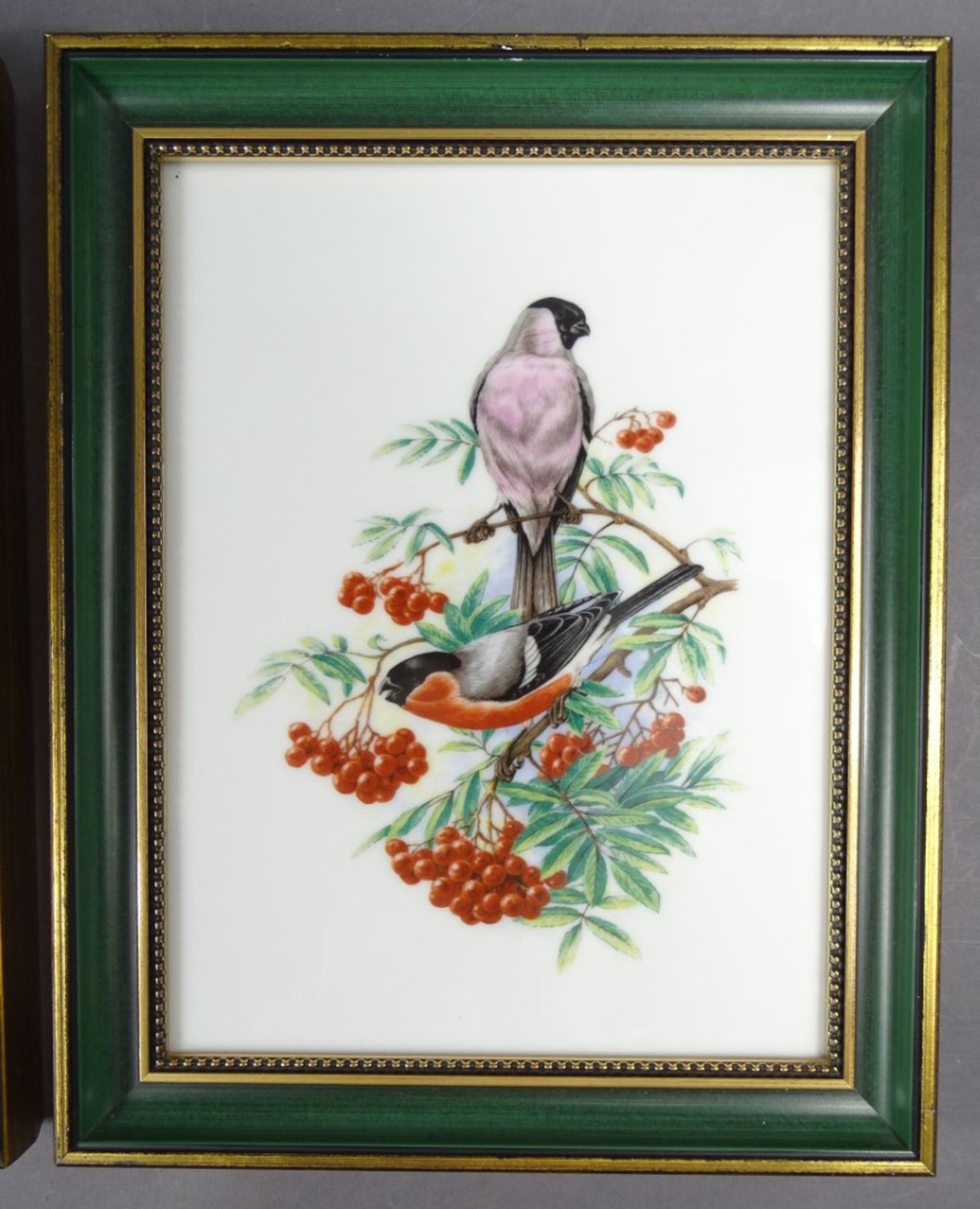 2 gerahmte Porzellanmalereien mit Vogelmotiven, Heinrich, 23x29 cm - Bild 3 aus 9