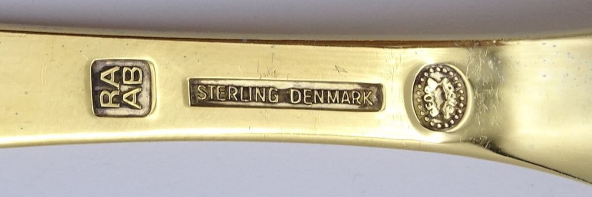 Jahreslöffel 1975 "Georg Jensen" Dänemark, in Schachtel,Sterling Silber 0.925 - vergoldet, 46 g. - Bild 4 aus 5