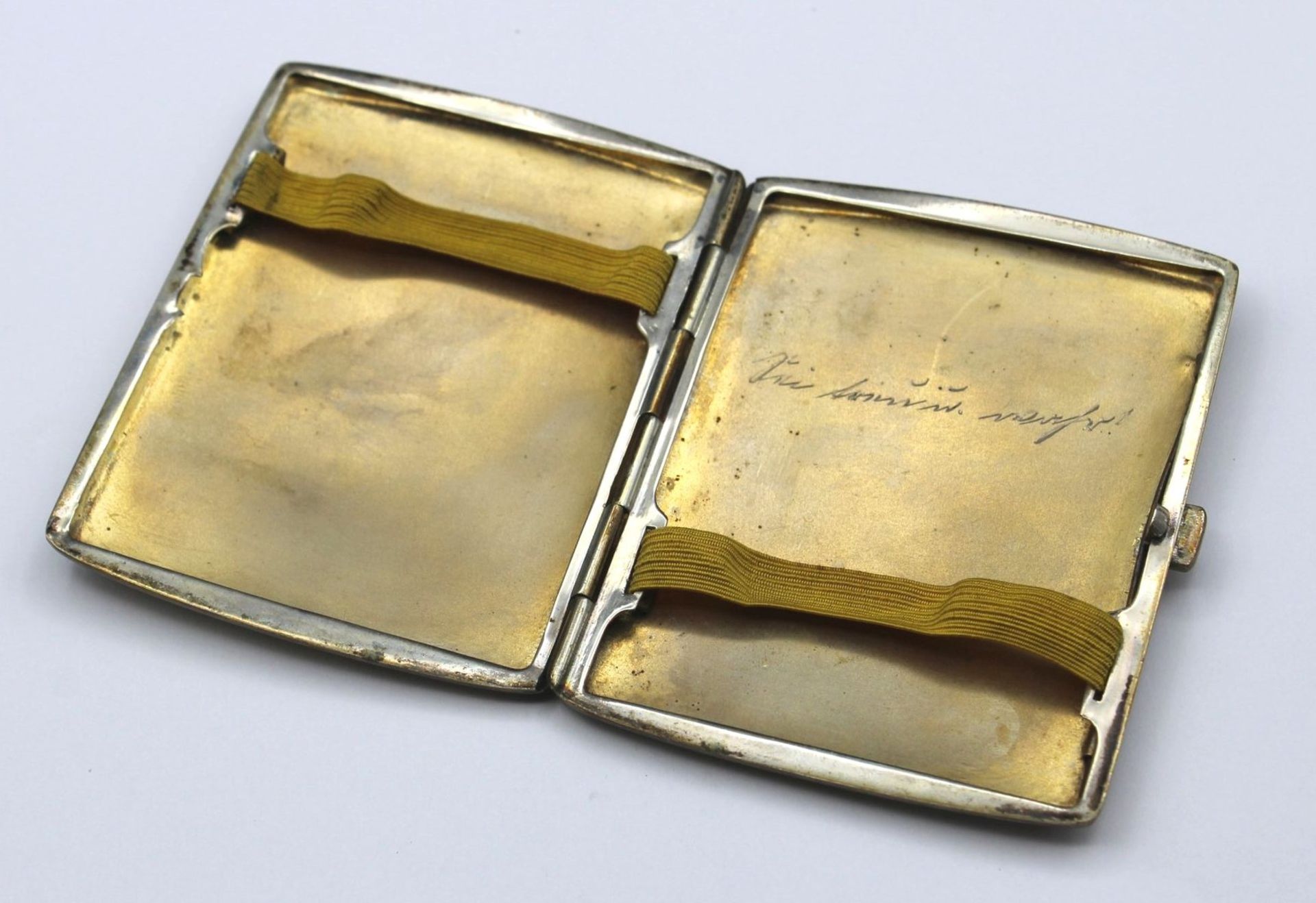 Zigarettenetui, 800er Silber, Ziermonogramm, innen Widmung, ca. 74gr., Alters-u. Gebrauchsspuren, - Bild 3 aus 3