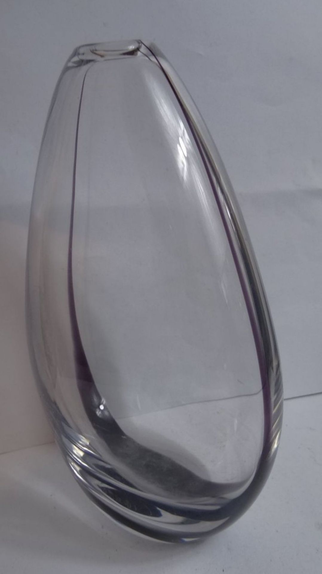 ovoide Vase, Ritzsignatur Kosta, H-21 cm, B-14 cm - Bild 4 aus 10