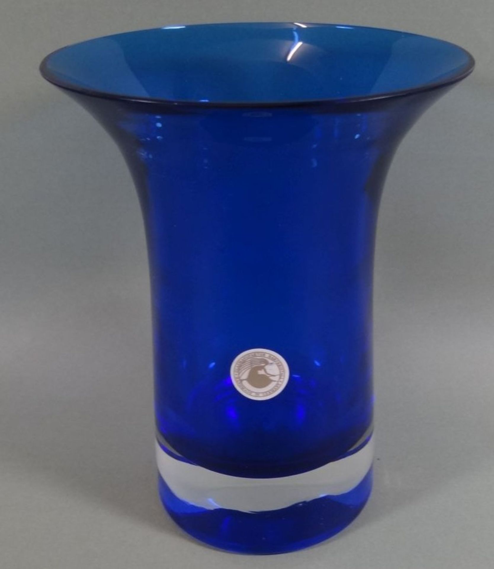 Kunstglasvase "Harzkristall", blau, H-15,5 cm