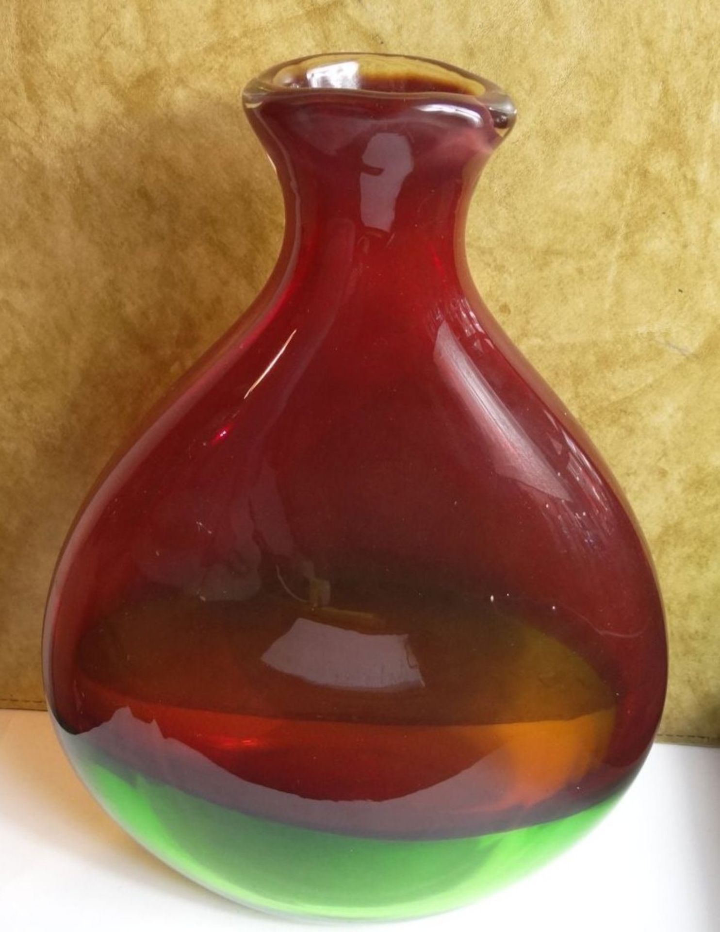 grosse, schwere Kunstglasvase, rot/grün, H-36 cm, B-25 cm - Bild 3 aus 8