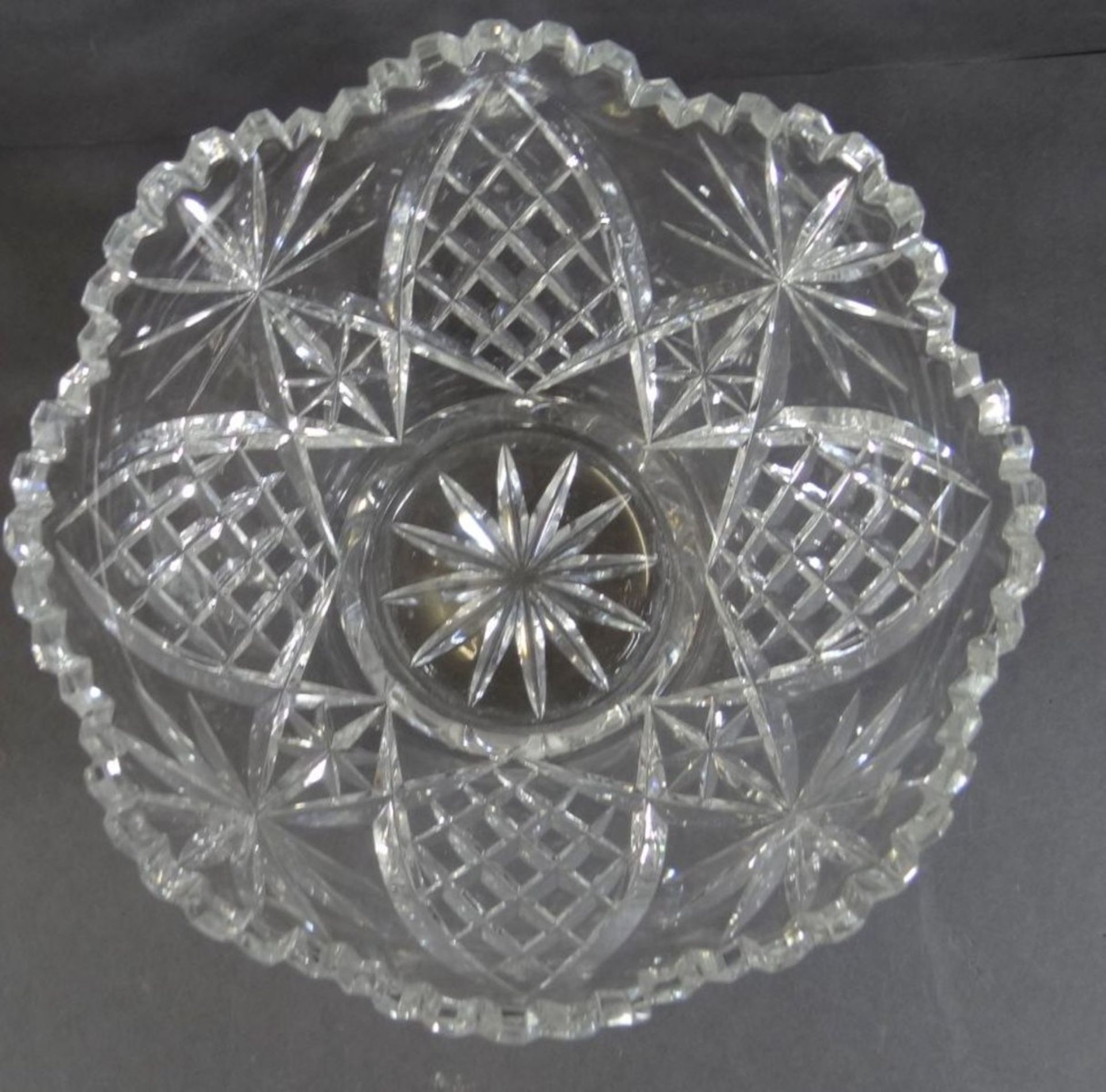 Kristallschale mit Zackenrand, Sternschliff, H-11 cm, D-18 cm - Bild 4 aus 6