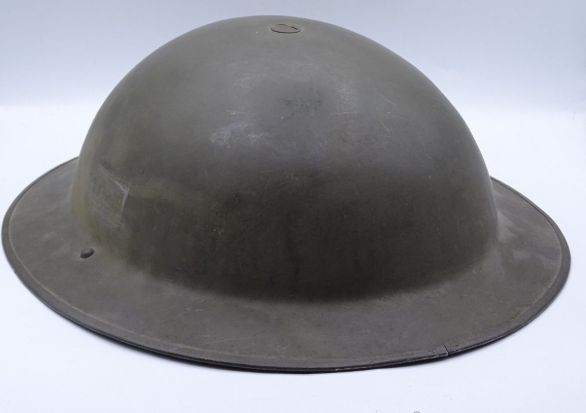 Britischer Stahlhelm (Tellerhelm) 2.WK, komplett