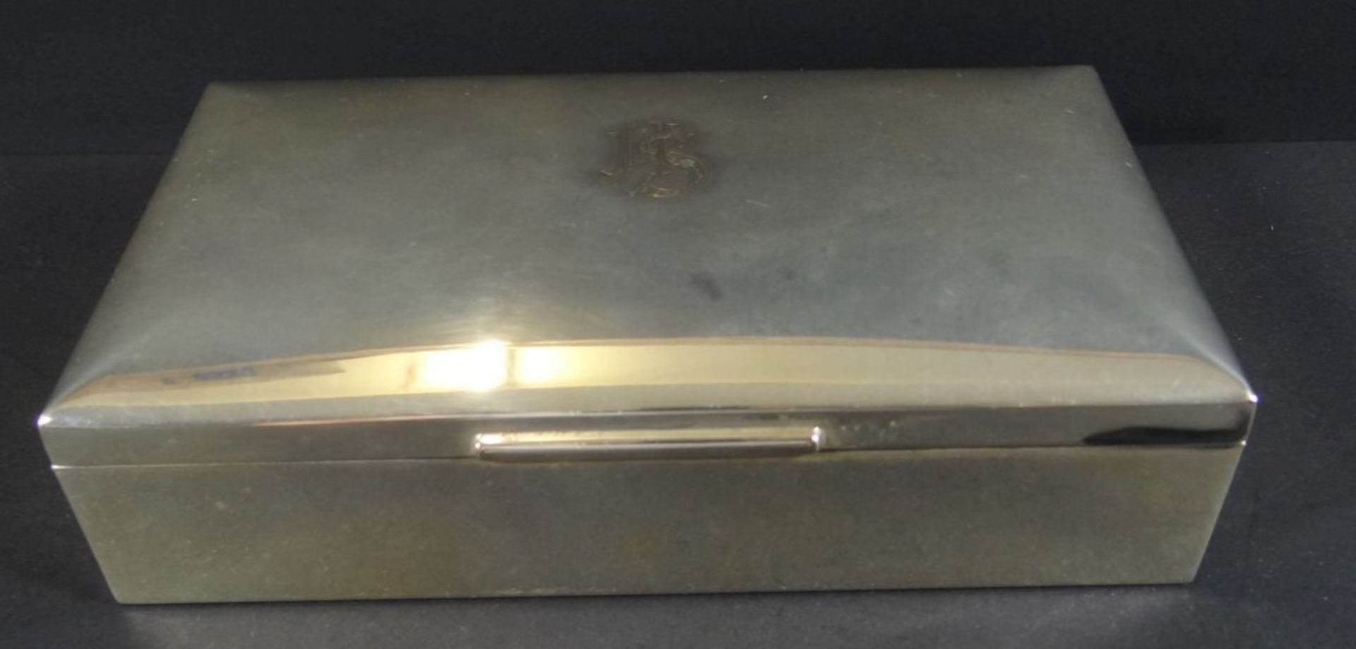 Zigarettenkasten, Alpacca, mit Ziermonogramm, H-4 cm, 17x9 cm