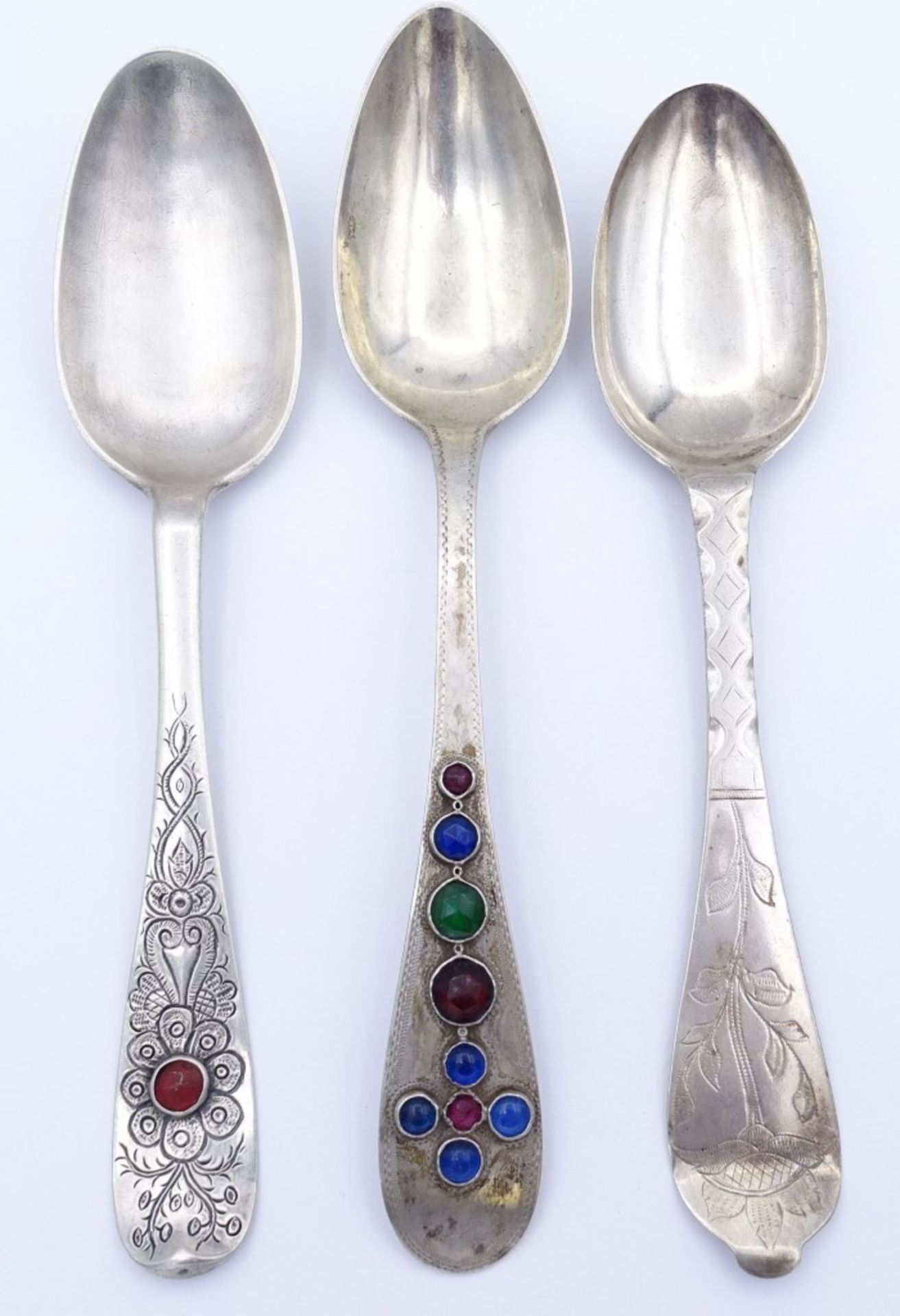 3 Barocklöffel,Silber, 18.Jahrhundert,zus.160g., L- 21,5-23cm, Gravur und Datierungen 1807/1838/ - Bild 4 aus 8