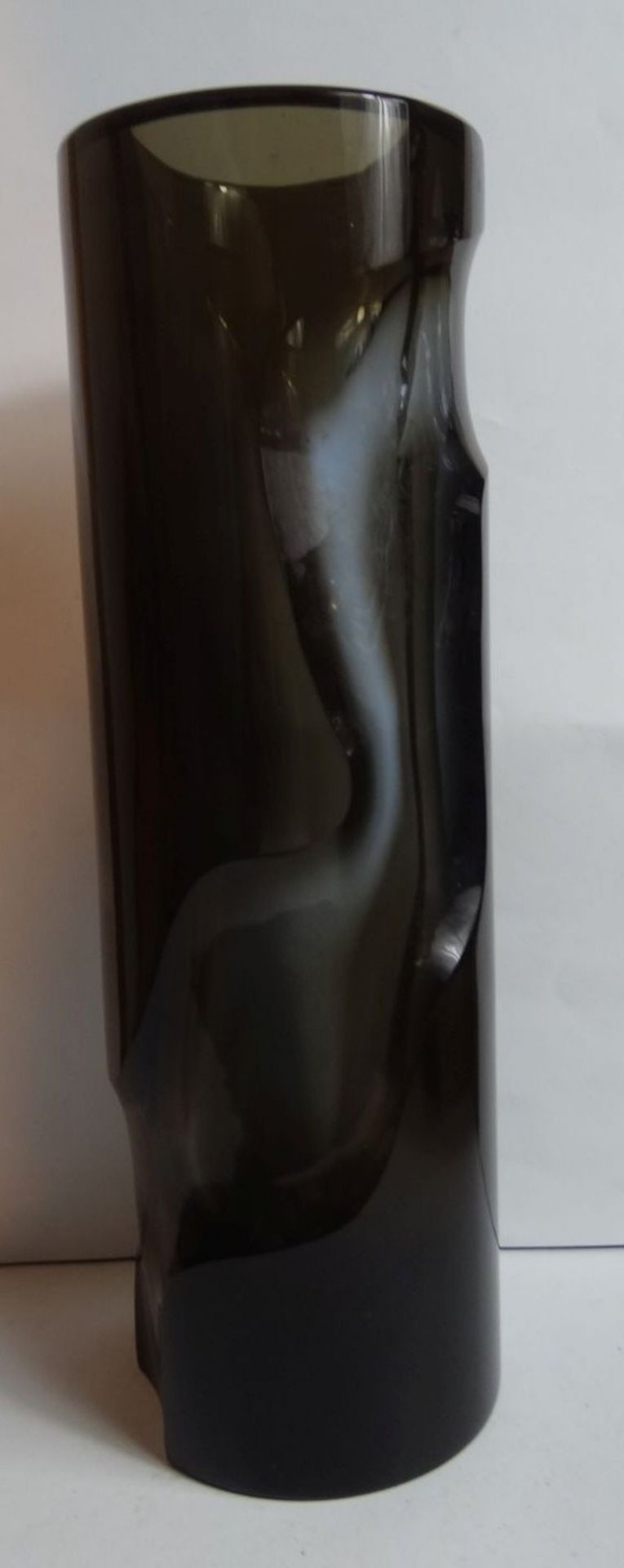 grosse Kunstglasvase, Skandinavien, H-25 cm, D-8 cm, Etikett