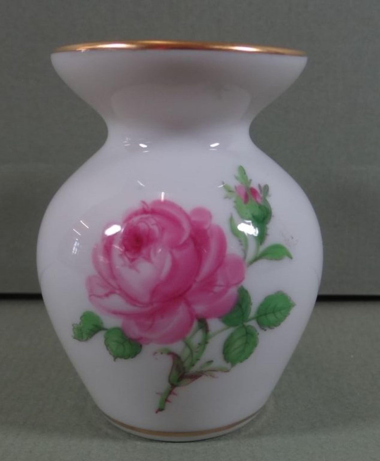 kl. Vase "Meissen" Rote Rose, 2.Wahl, H-6 cm