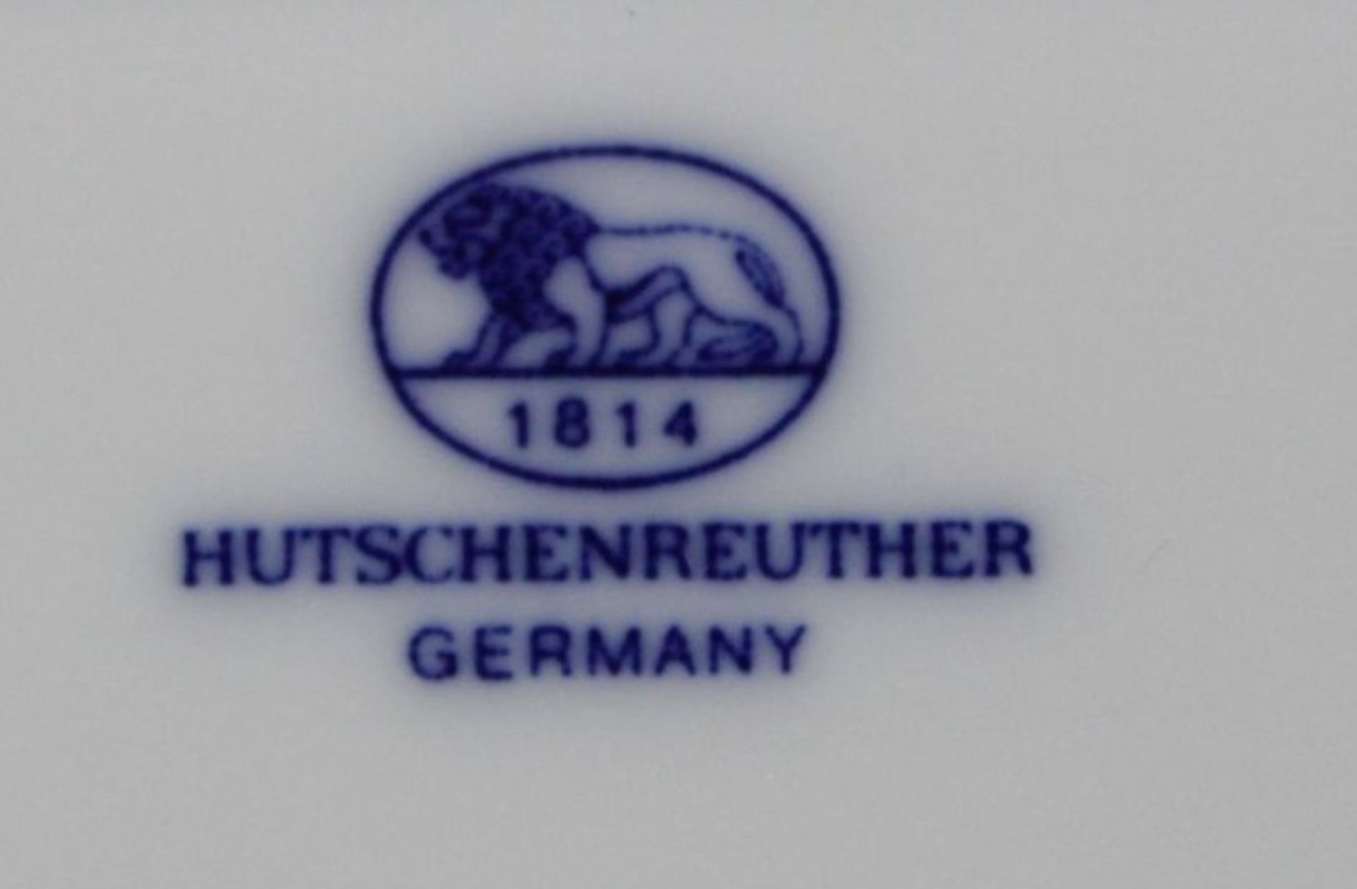 ovale Schale, Hutschenreuther, Zwiebelmuster, H-7,5cm B-32,5cm. - Image 3 of 3