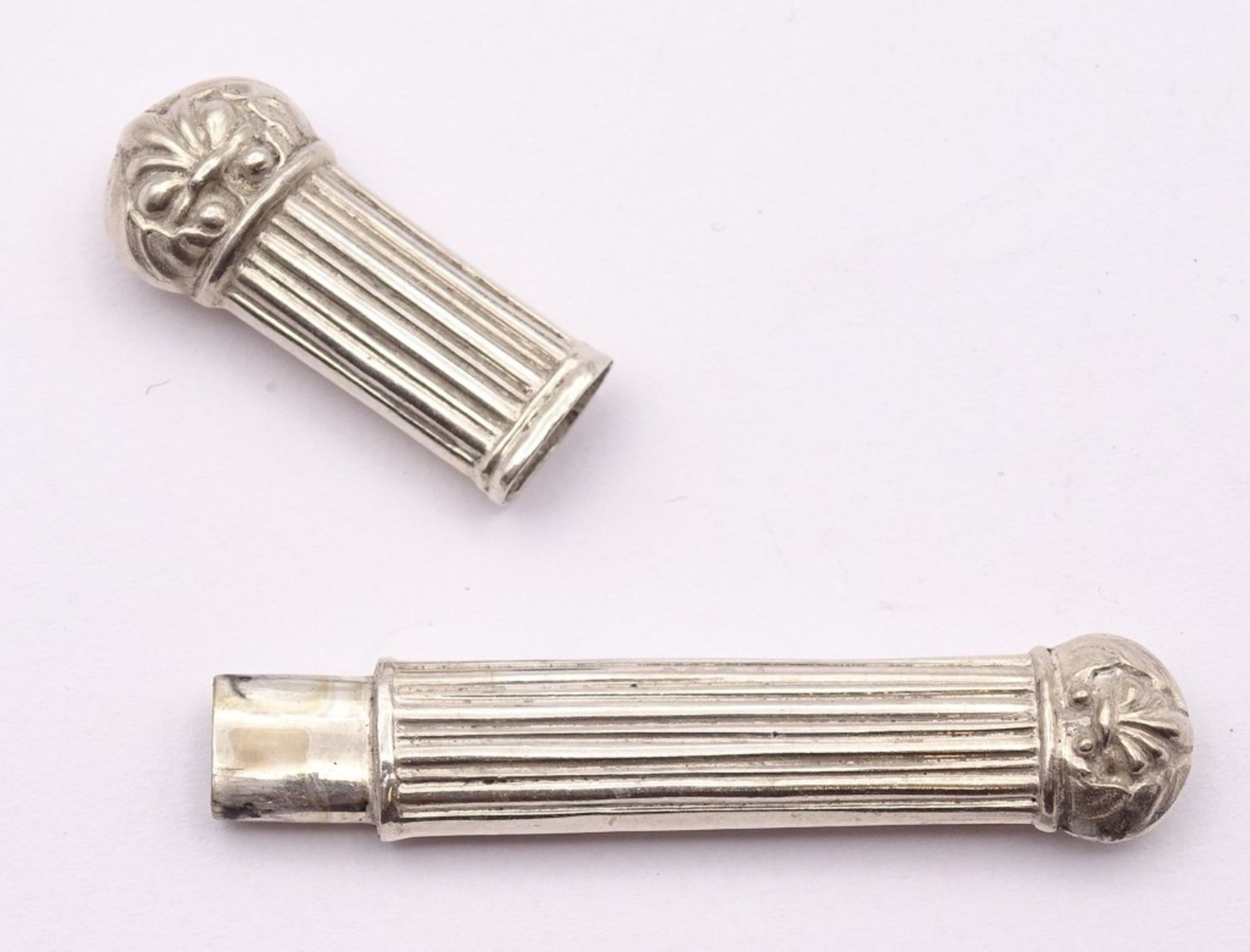 Nähnadel oder Zahnstocher Behälter,Silber, 7,2cm, 5,7 g. - Image 3 of 3