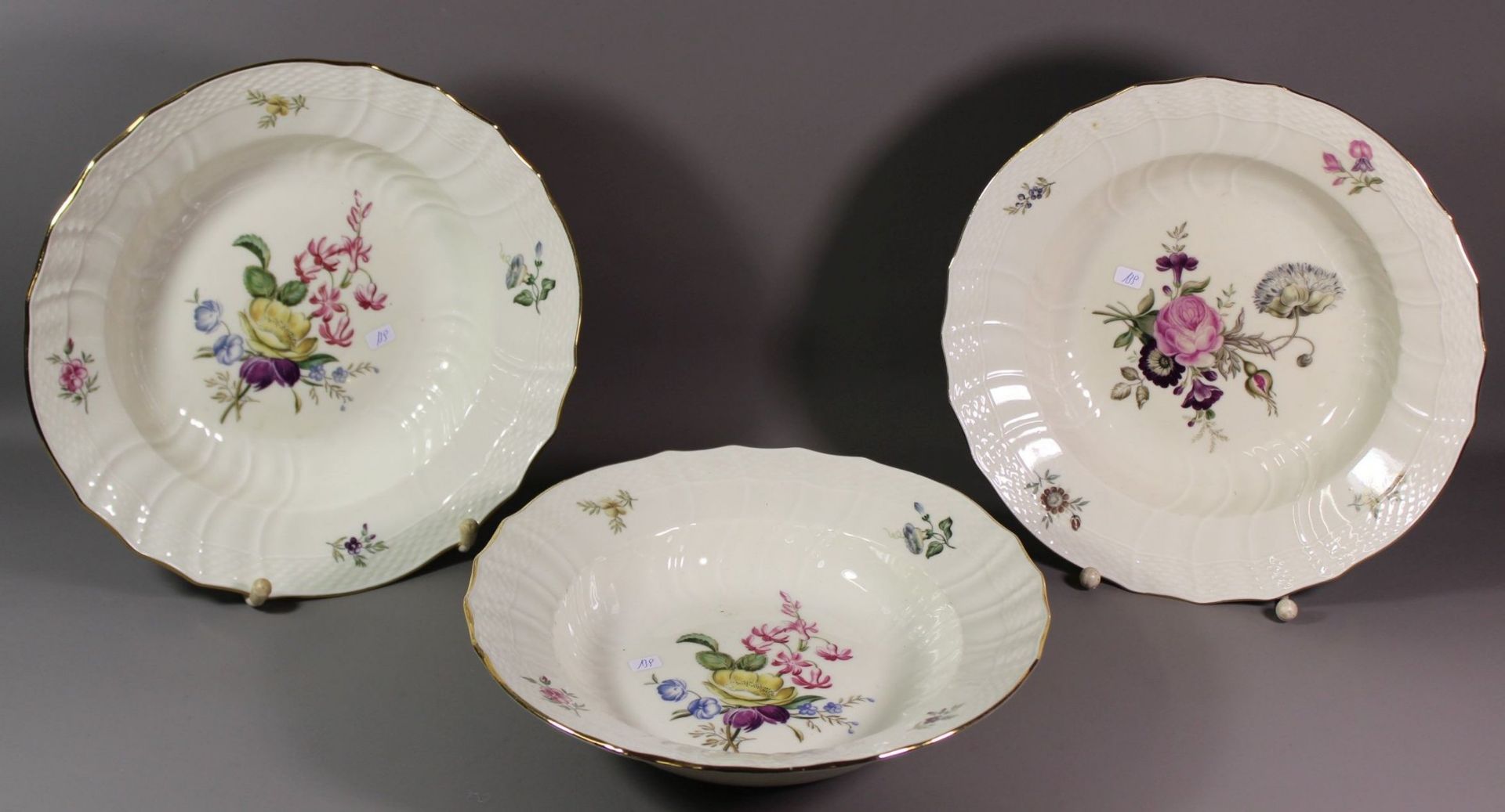 3x tiefe Speiseteller, Royal Copenhagen, Frijsenborg, D-25cm H-6cm.