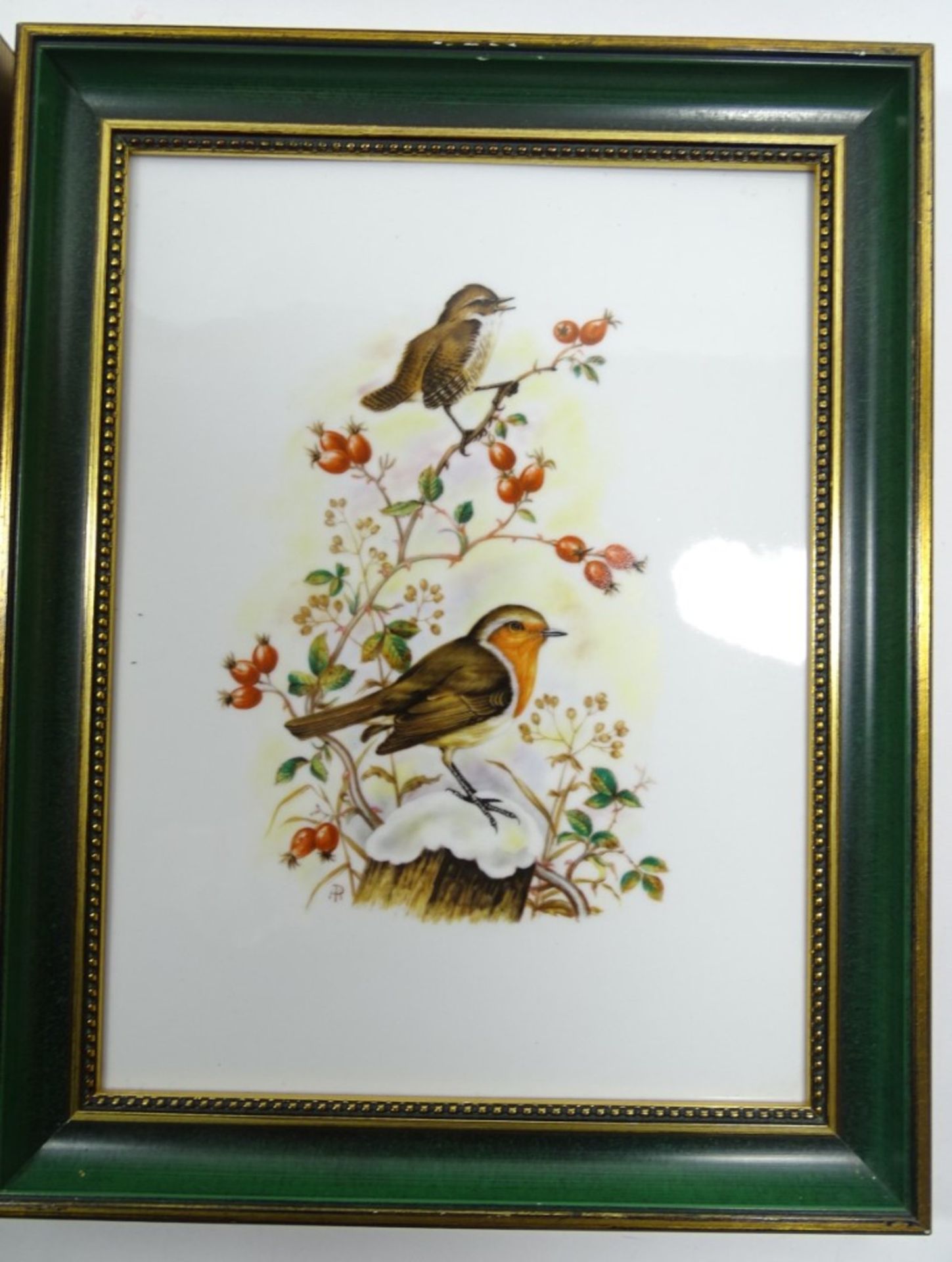 2 Porzellan-Bilder, gerahmt, mit Vogeldarstellungen, Heinrich, je 29 x 22,5 cm, Rahmen mit kleinen - Bild 3 aus 6