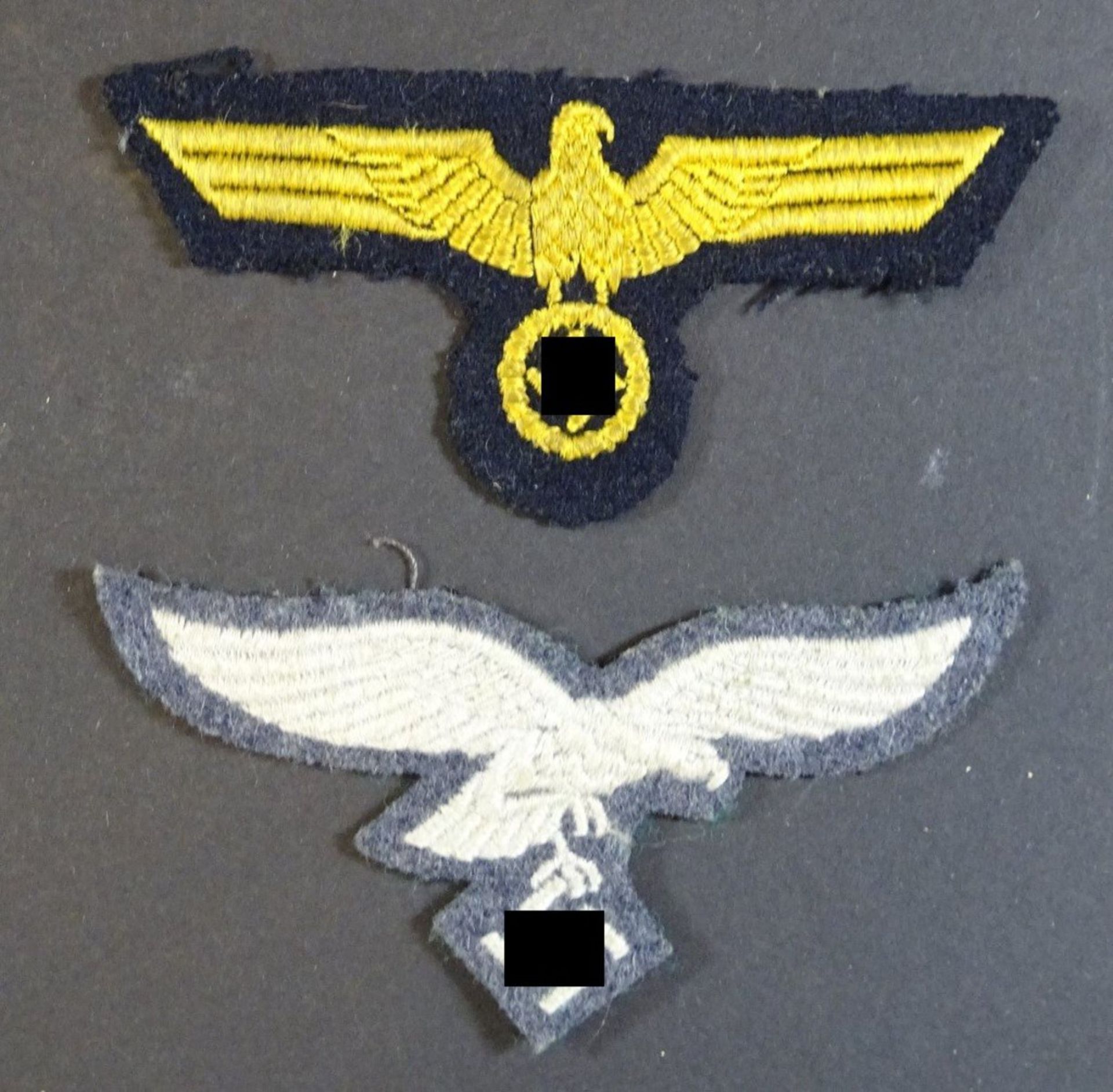 3 Stoffabzeichen, 2 x 3. Reich - Image 2 of 7
