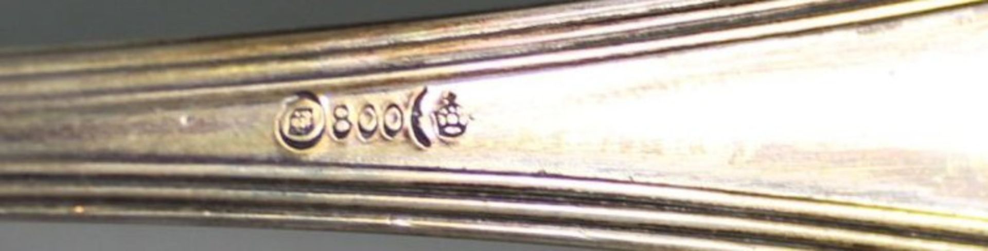 4tlg. Besteck in Kasten, 800er Silber, 1x Ziermonogramm, ohne Messer ca. 151,6gr., Messer L-25,5cm. - Bild 5 aus 6