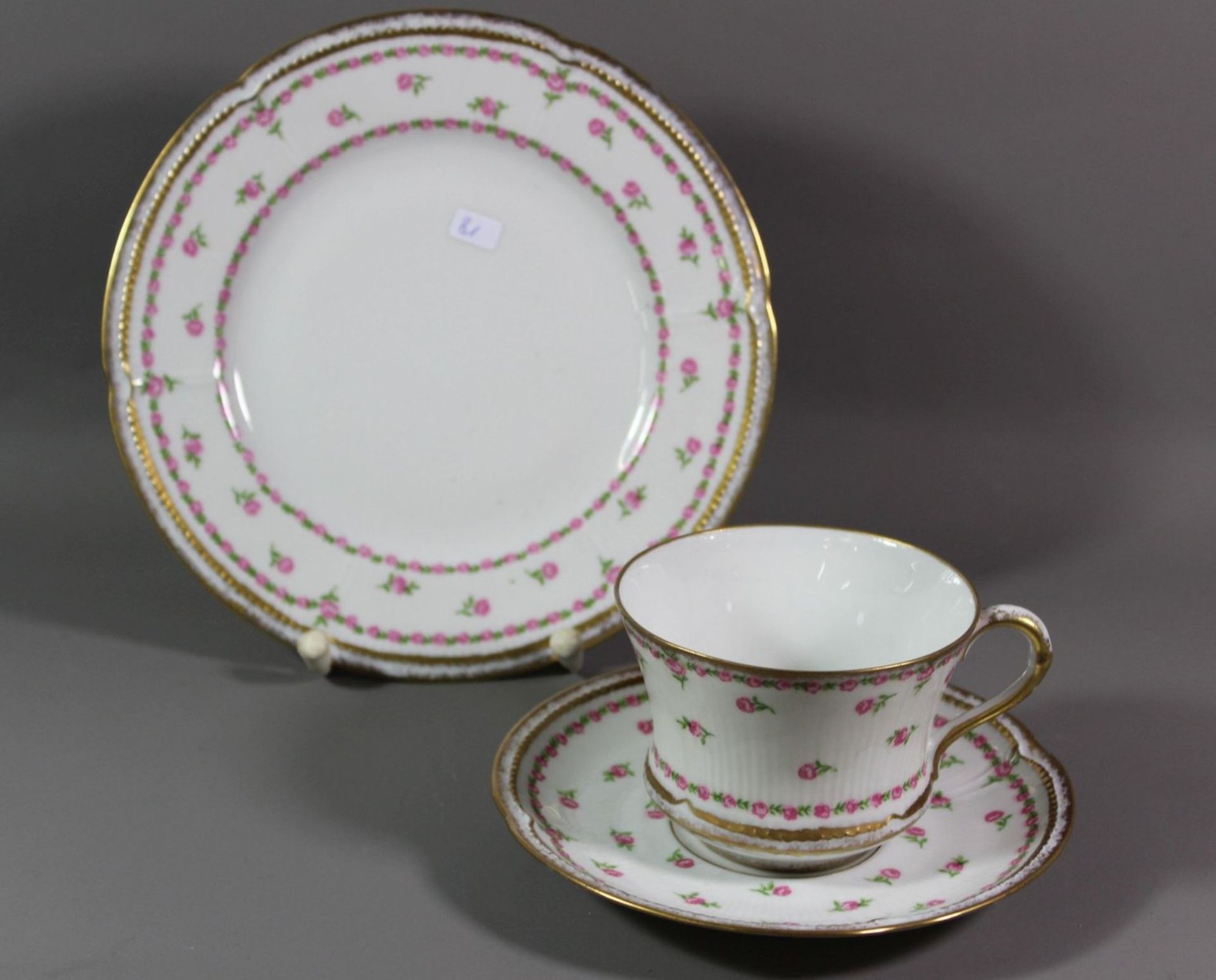 Gedeck, Royal Limoges, Giralda, Rosenbemalung, Tasse ca. H-6cm.