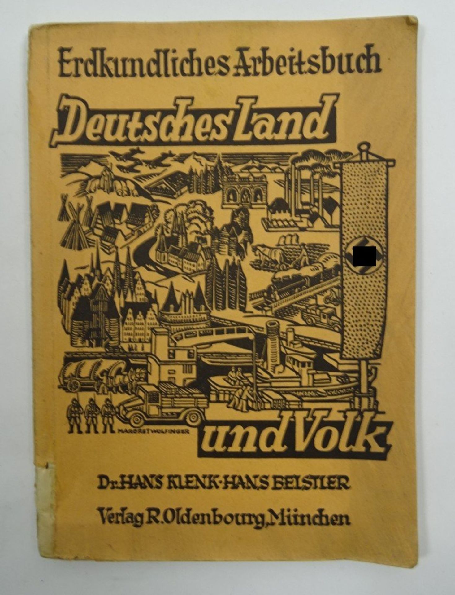 Konvolut Literatur 3. Reich, Bücher und Zeitungsausschnitte, mit Altersspuren - Bild 9 aus 10