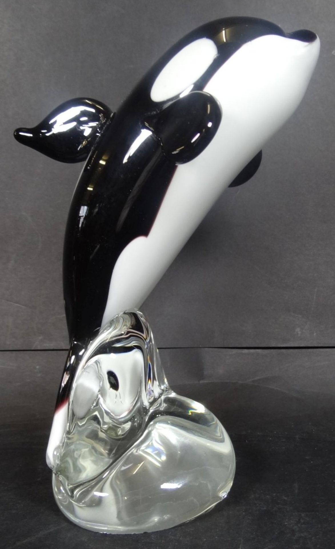 grosser, springender Orca, s/w,-klar, Murano, H-21 cm - Bild 3 aus 5