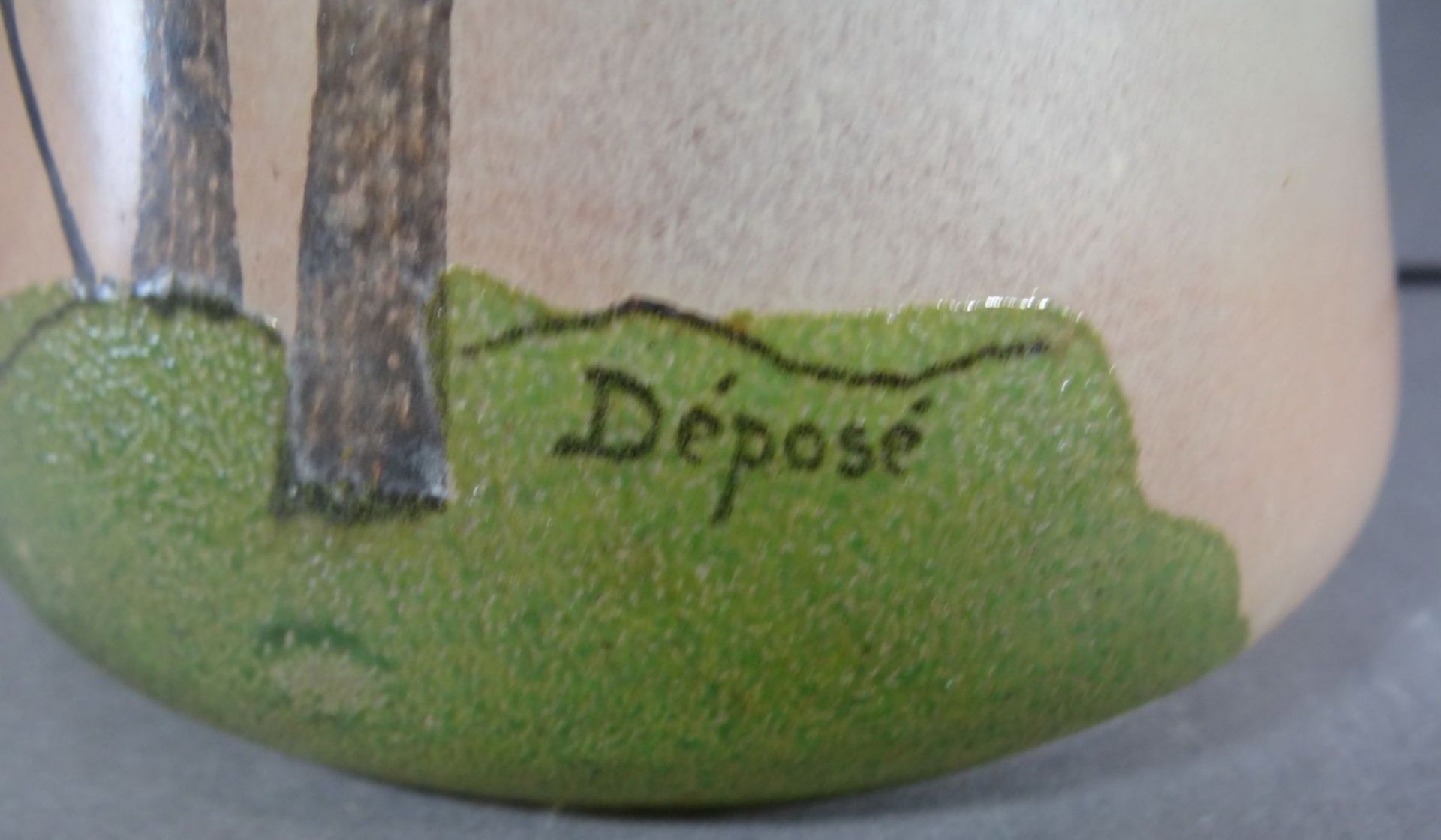 Jugendstil-Vase, beschriftet Depose, bemalt mit Fluss-Szenerie, H-28 cm, D-12 cm - Bild 7 aus 8
