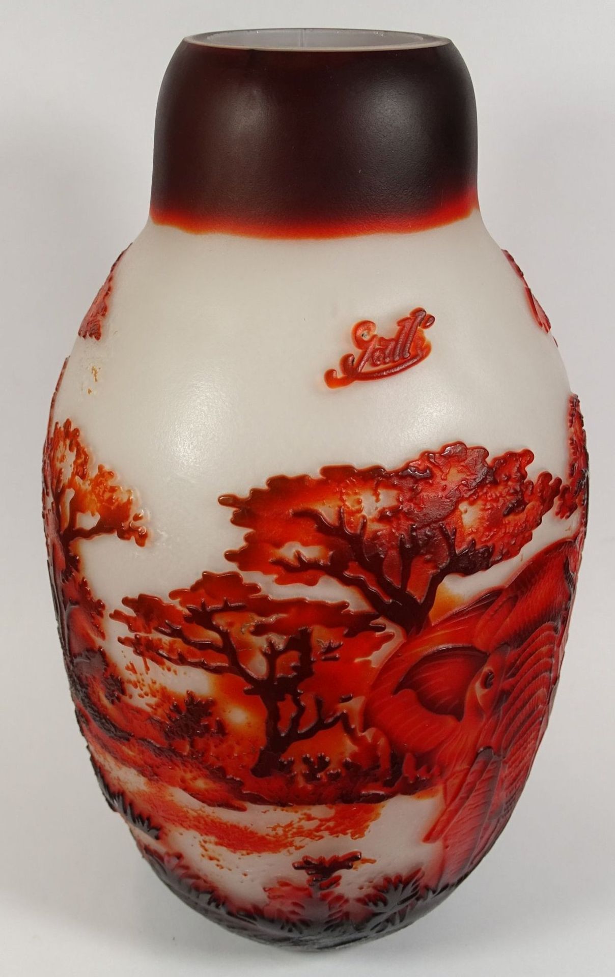 hohe Vase, bezeichnet Type Gallè, Elefant, rot, H-29 cm - Bild 5 aus 10