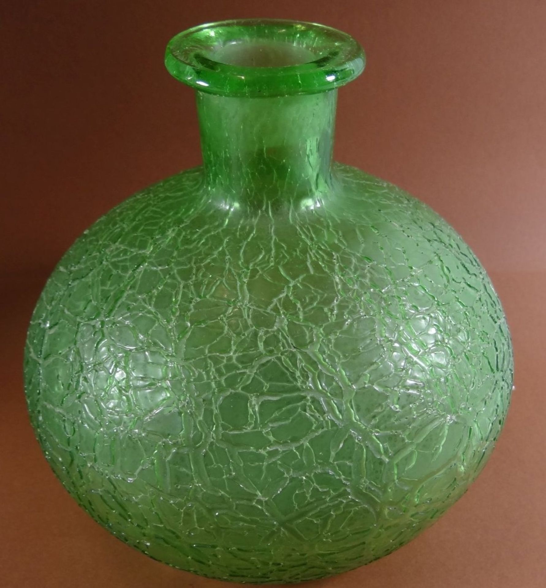 bauchige grüne Vase, wohl Loetz, H-14 cm, D-14 cm - Bild 2 aus 6