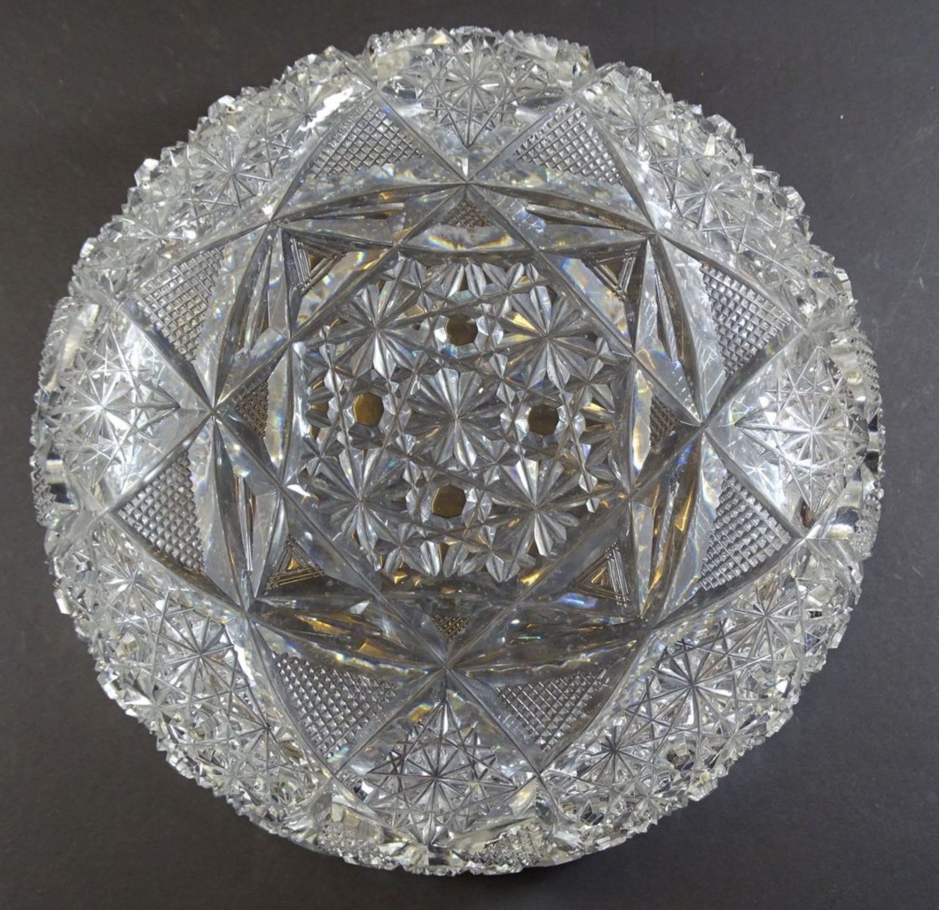 grosse, schwere Kristallschale mit Zackenrand, einige bestossen, beschliffen, H-10 cm, D-23 cm - Bild 7 aus 10