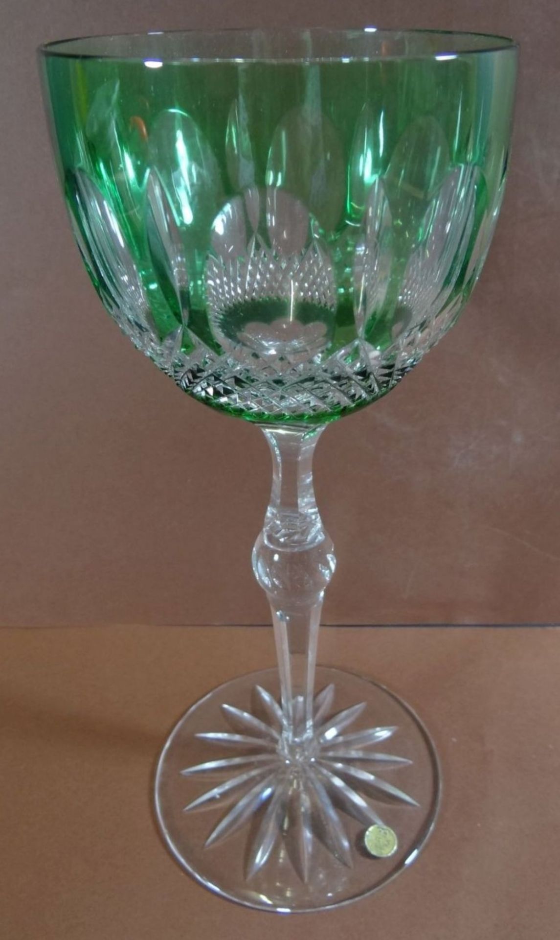 Jugendstil-Weinglas, grün, H-20,5 cm
