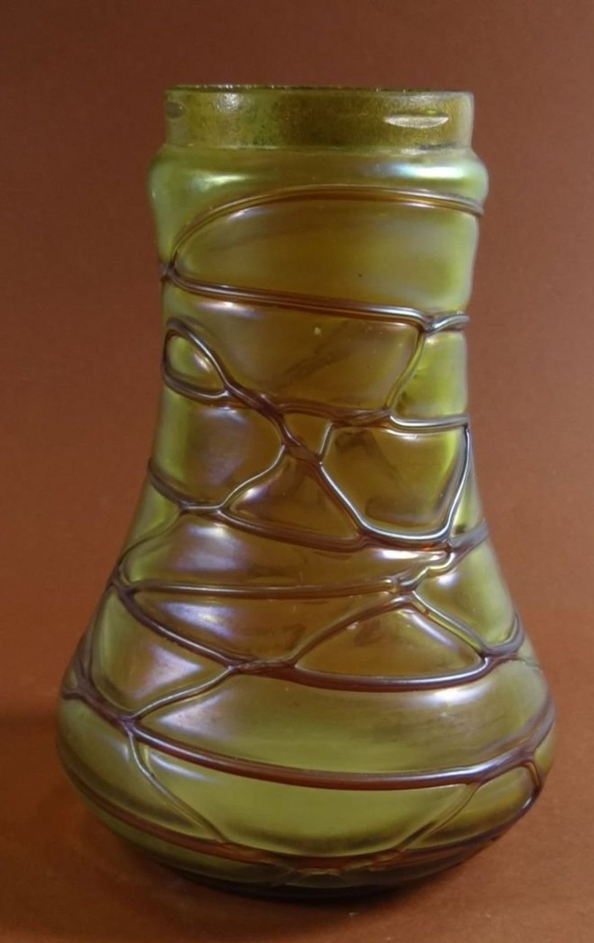 2x Vase oder ähnliches?, "Palme-König" aufgelegte Fäden, lüstrierend Rand mit kl. Chips, H-12,5 cm - Bild 10 aus 10