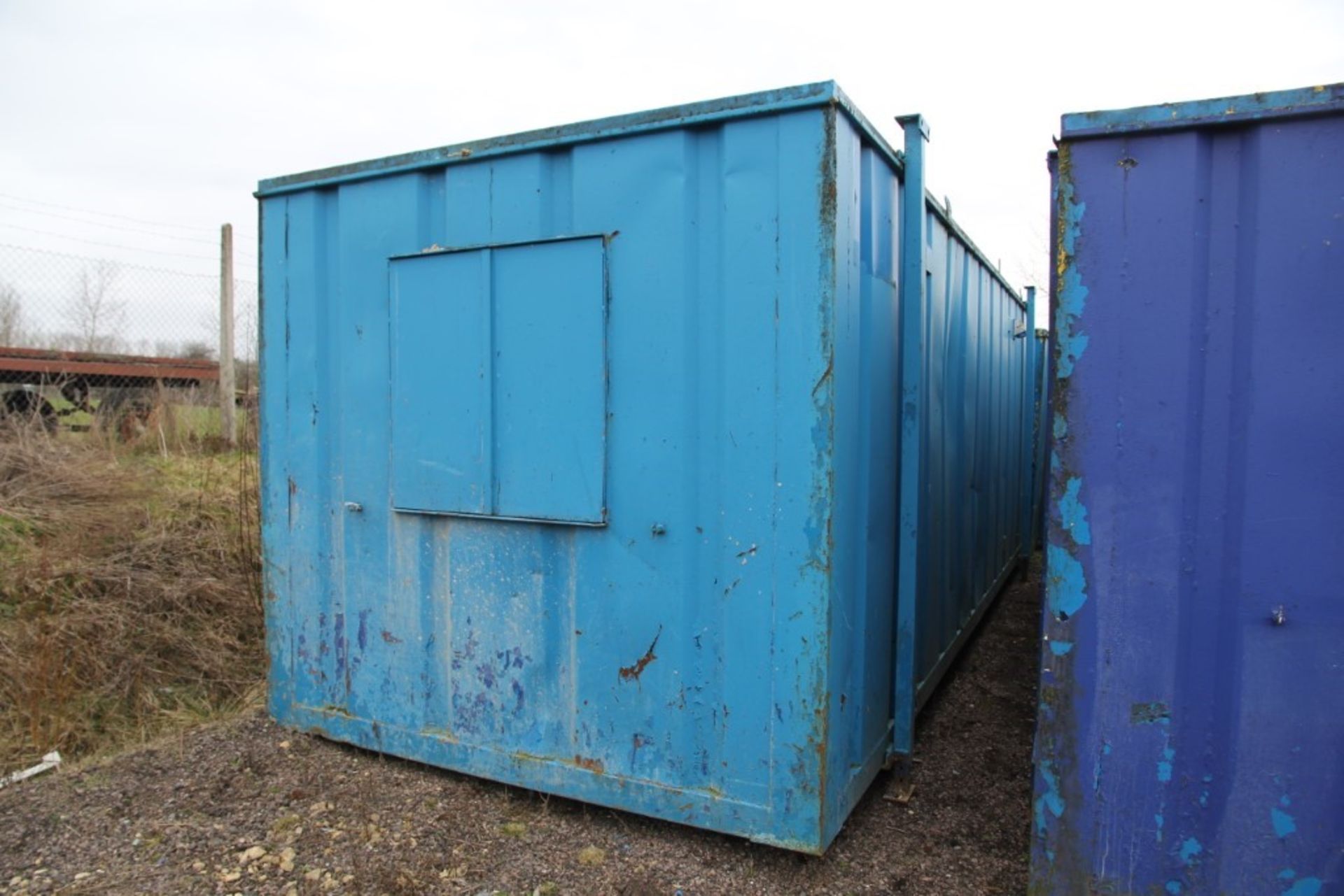 Secure Site Welfare Cabin / Portable Building with Generator - Image 3 of 12